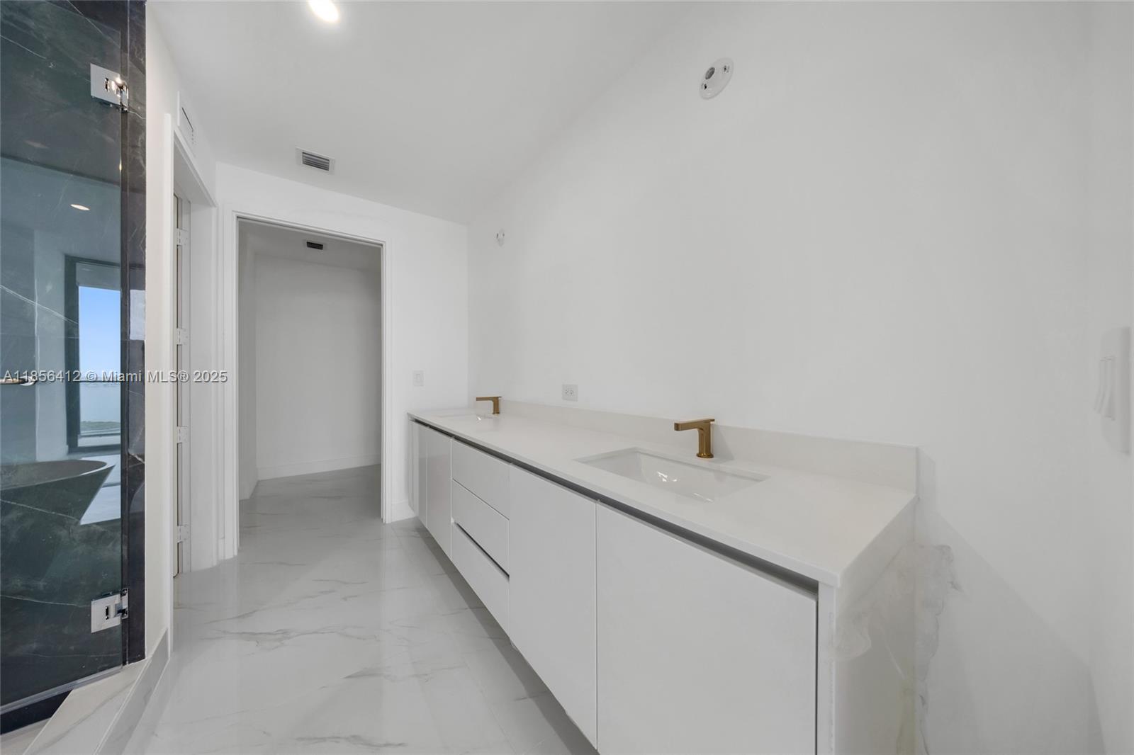 Aria Reserve Miami - Residential