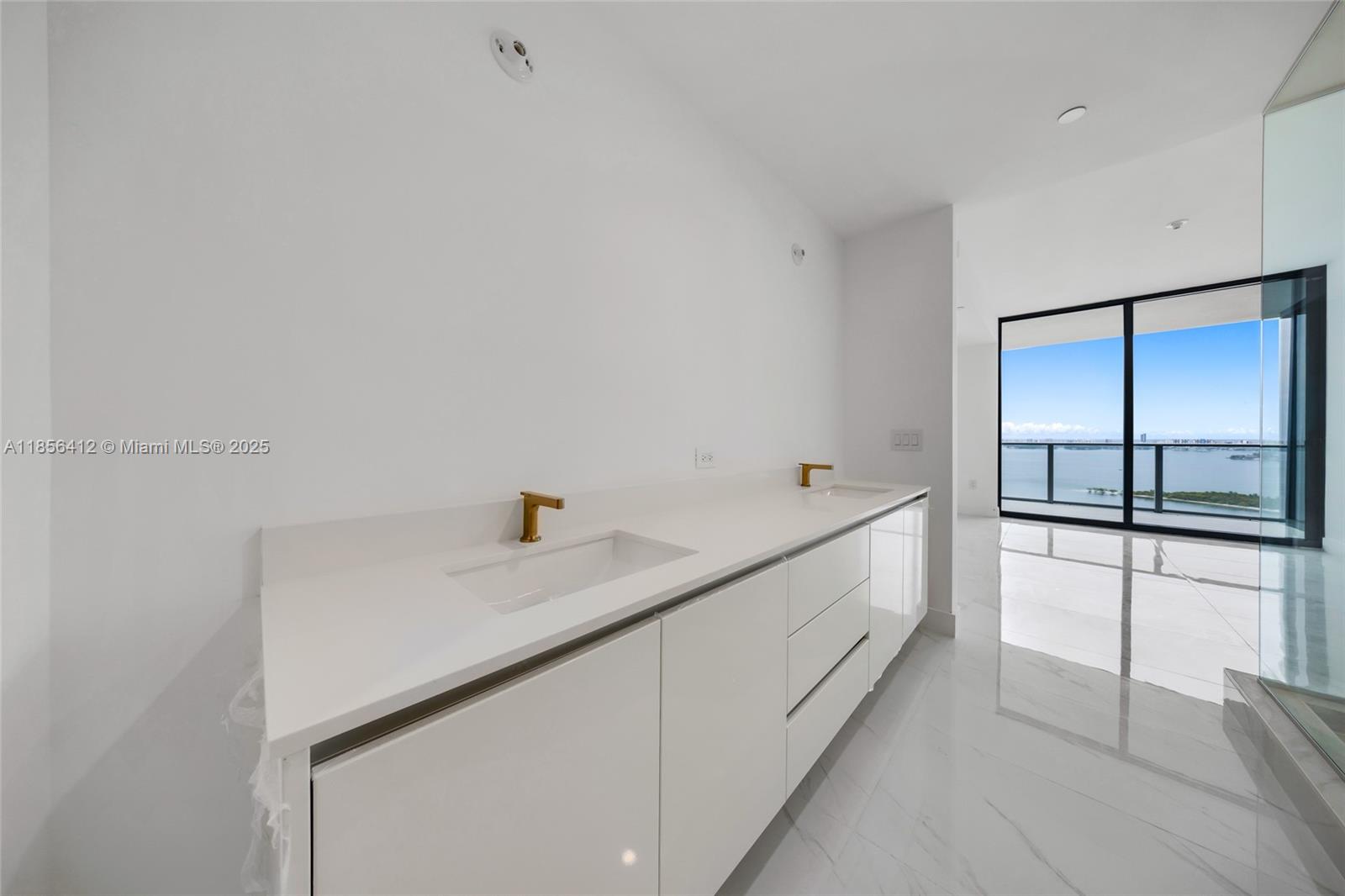 Aria Reserve Miami - Residential