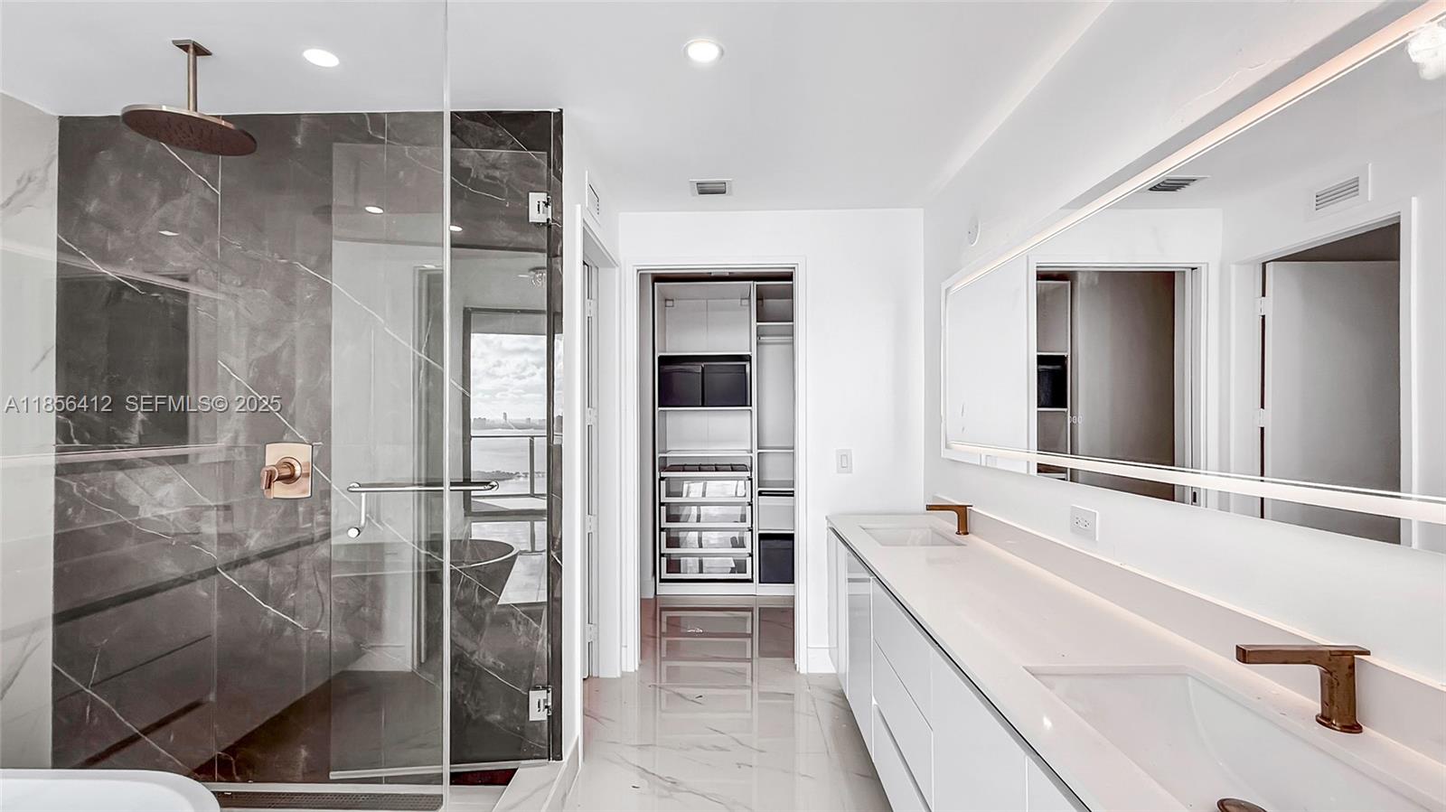 Aria Reserve Miami - Residential