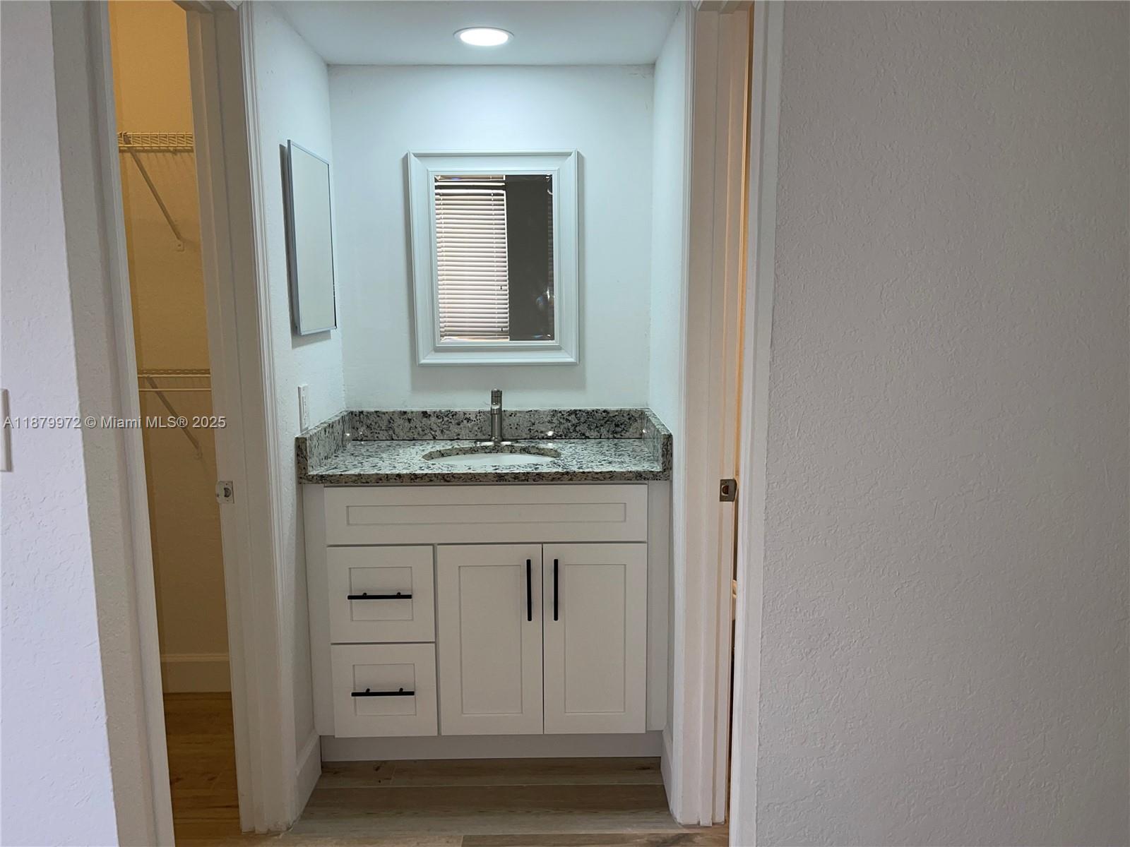 HARVEST SECTION ONE CONDO - Residential Lease