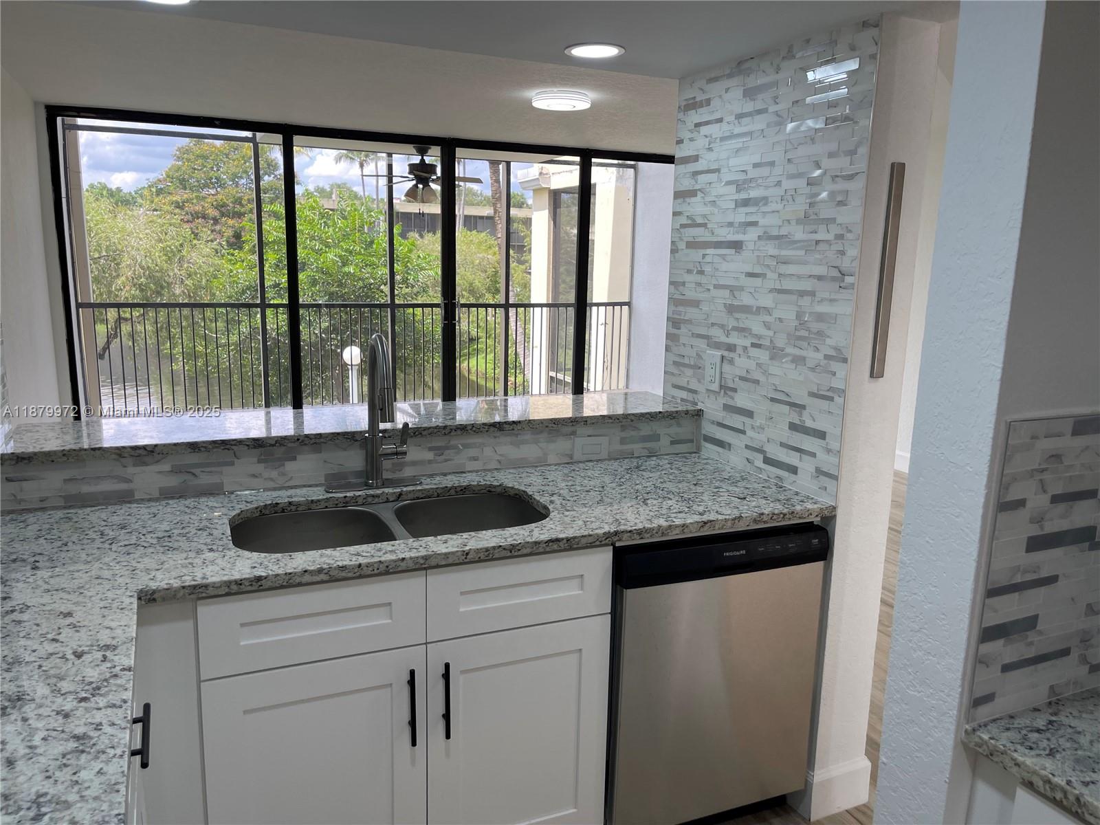 HARVEST SECTION ONE CONDO - Residential Lease