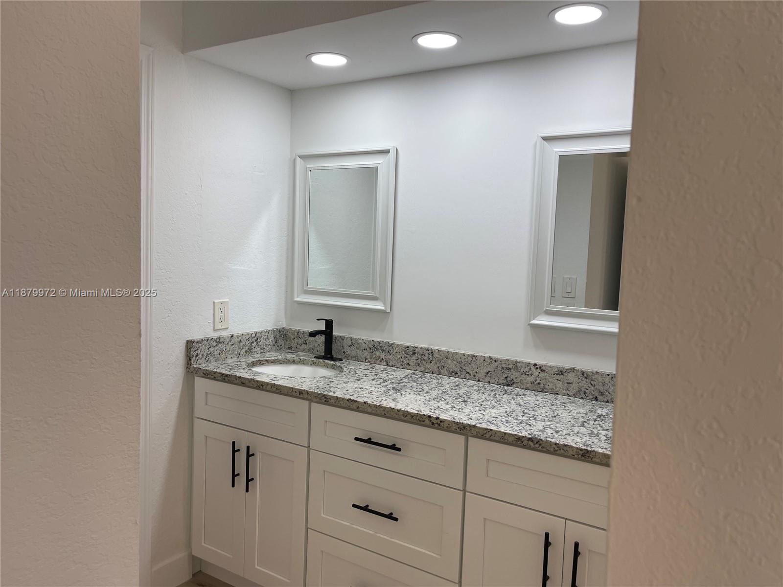 HARVEST SECTION ONE CONDO - Residential Lease