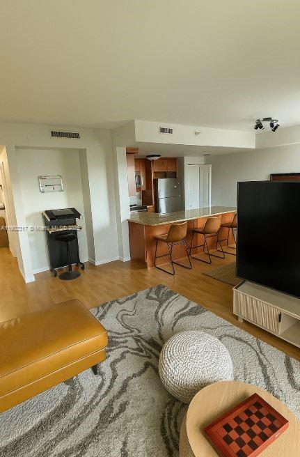 GABLES VIEW CONDO - Residential Lease