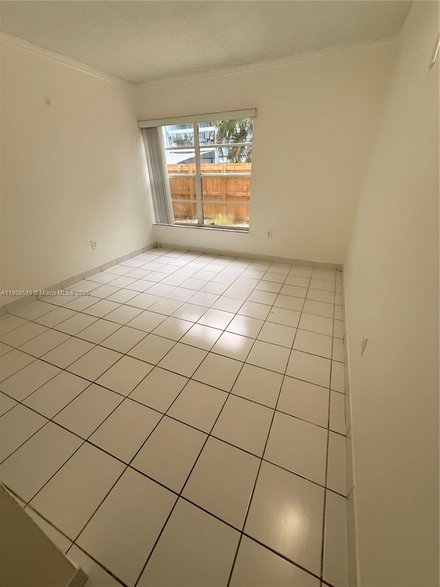 VILLA GRANDE CONDO - Residential Lease