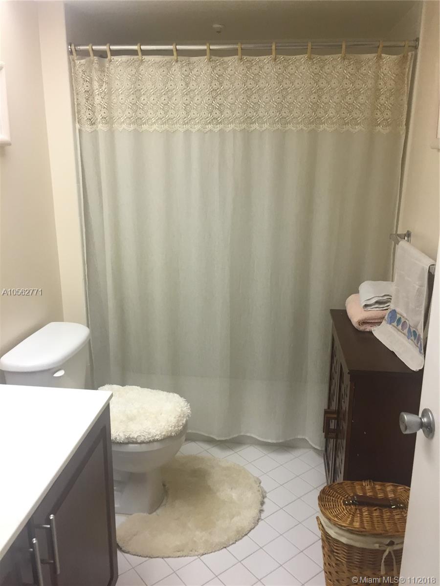 PLYMOUTH @ CENTURY VLG CO - Residential