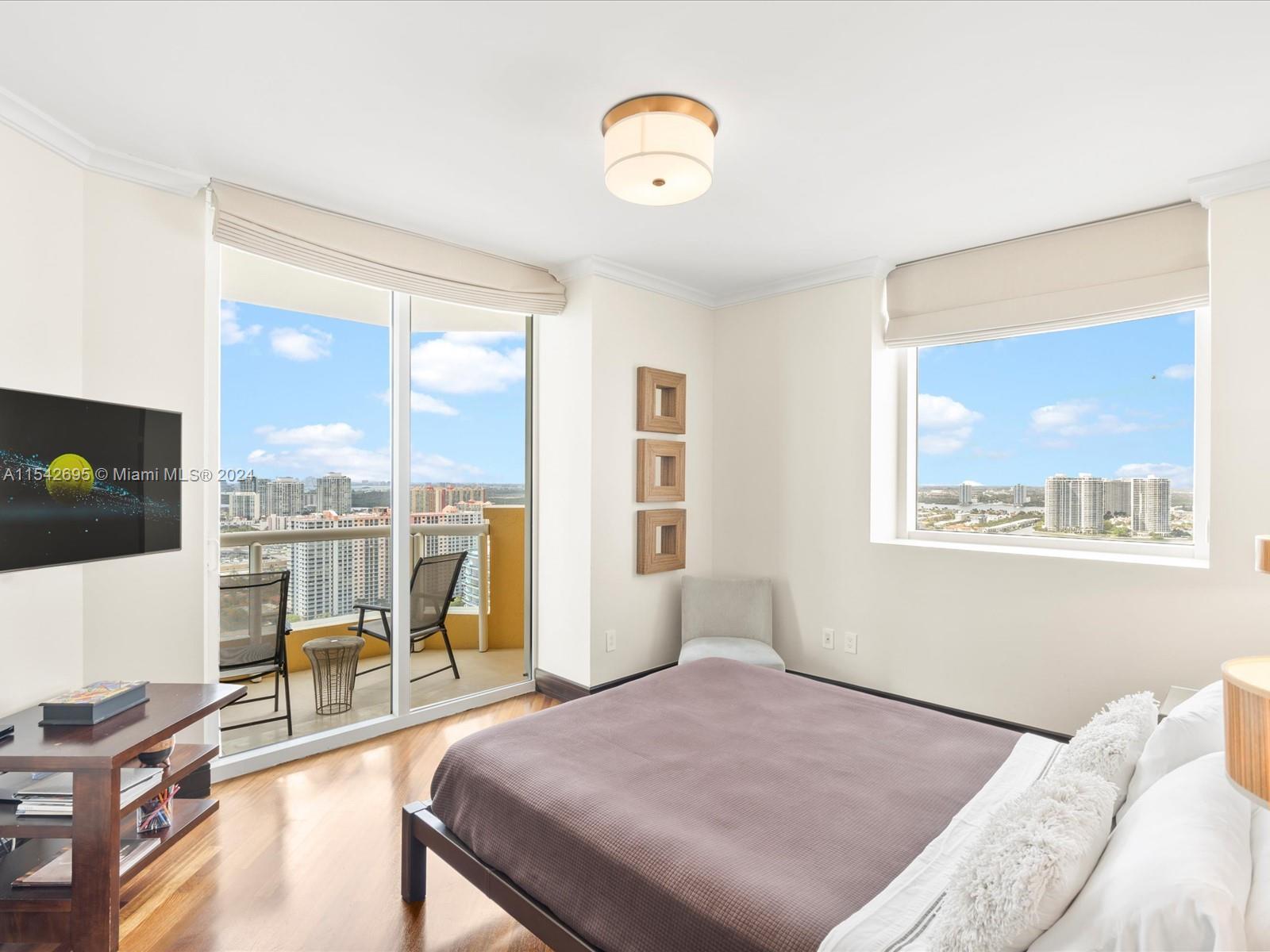 ACQUALINA OCEAN RESIDENCE - Residential