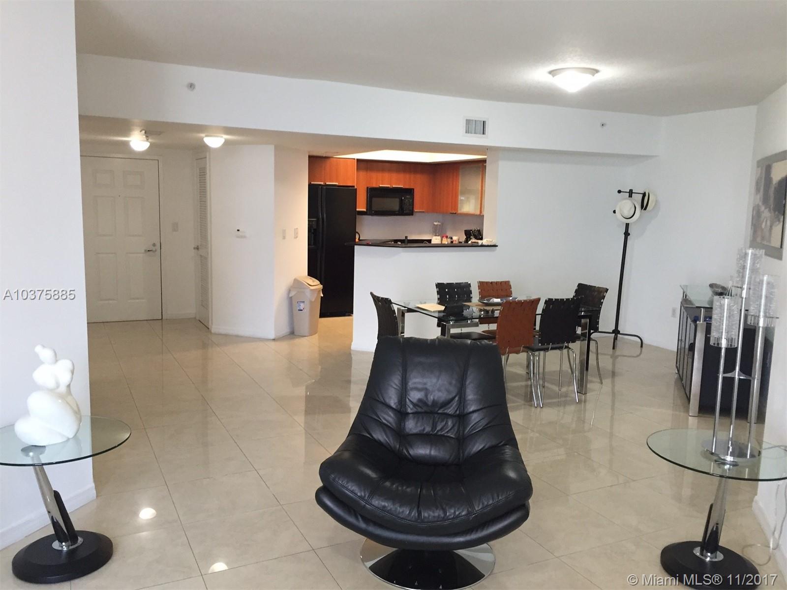 LA PERLA CONDO - Residential Lease