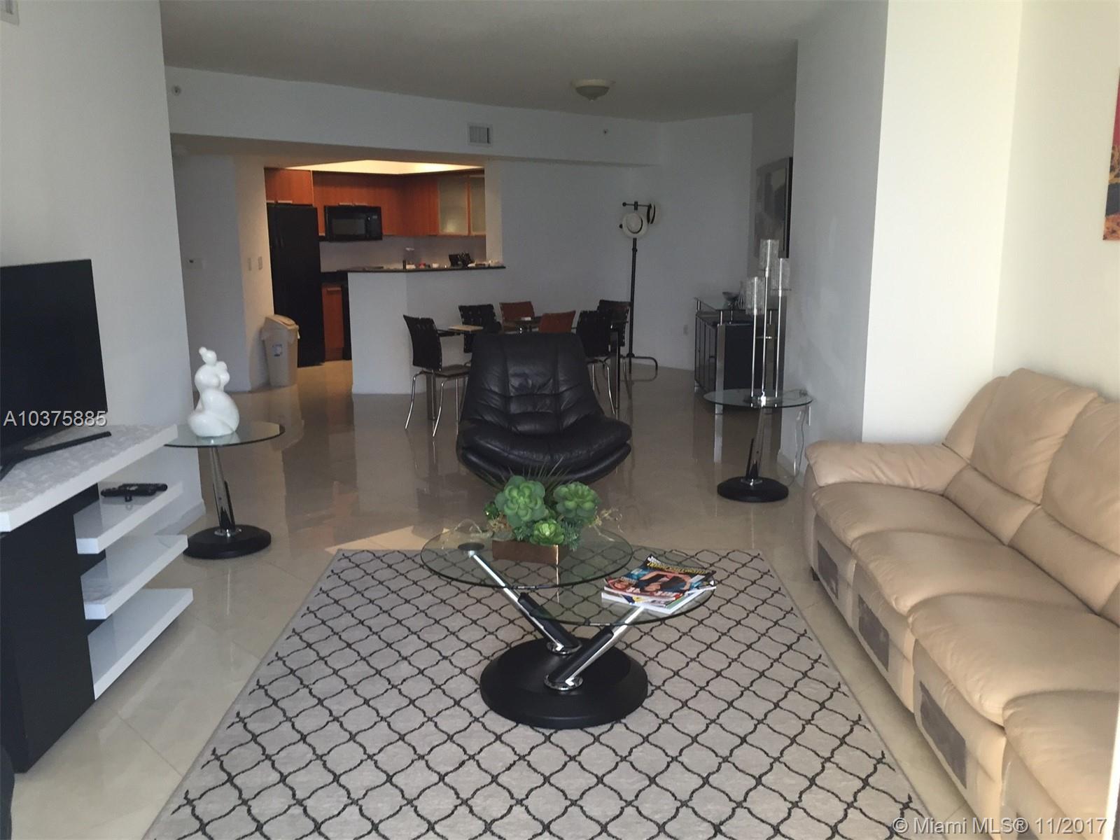 LA PERLA CONDO - Residential Lease