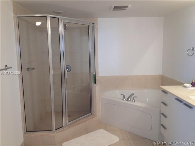 LA PERLA CONDO - Residential Lease