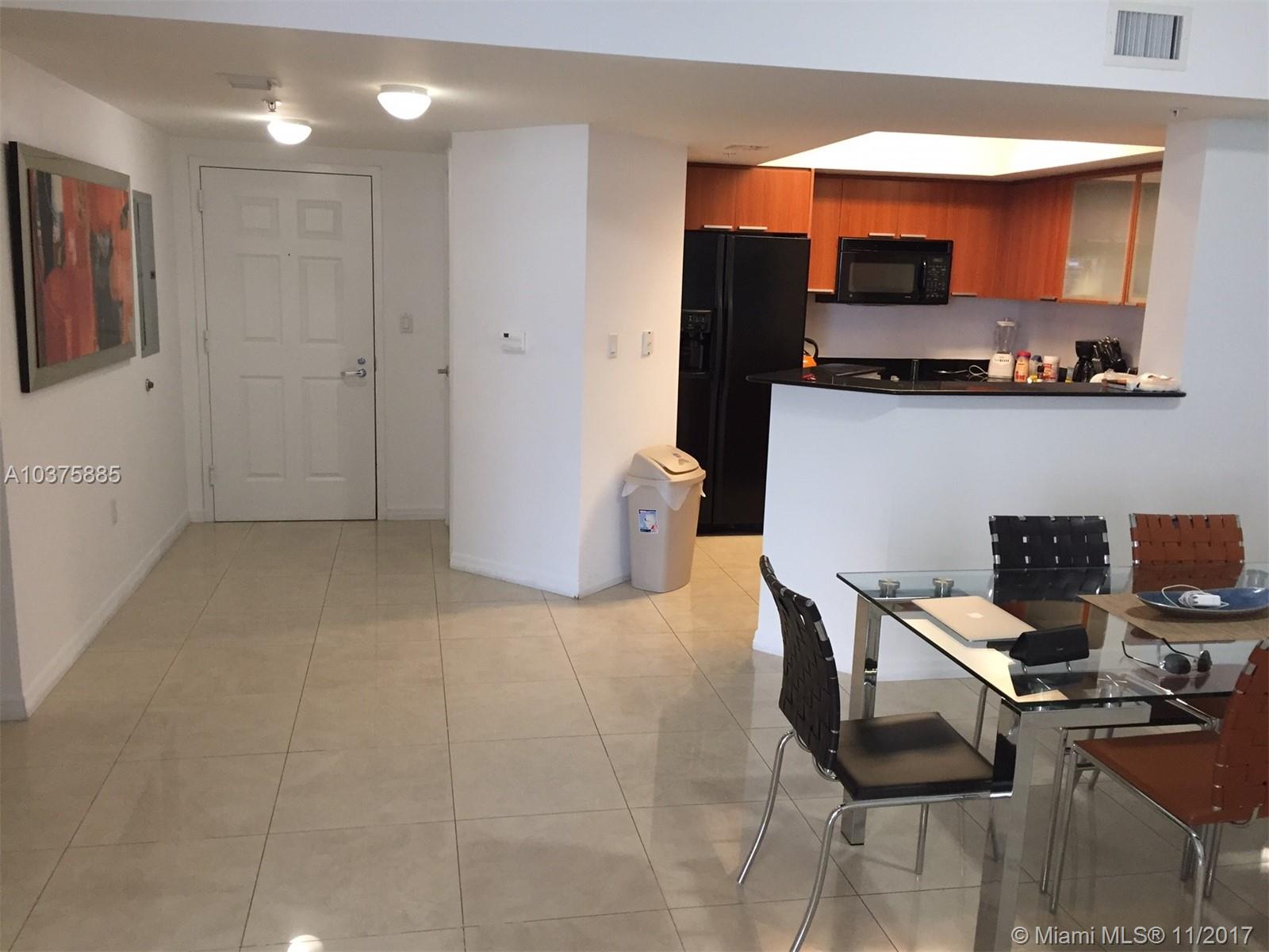 LA PERLA CONDO - Residential Lease