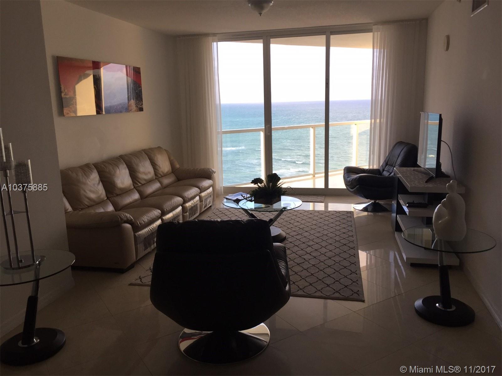 LA PERLA CONDO - Residential Lease