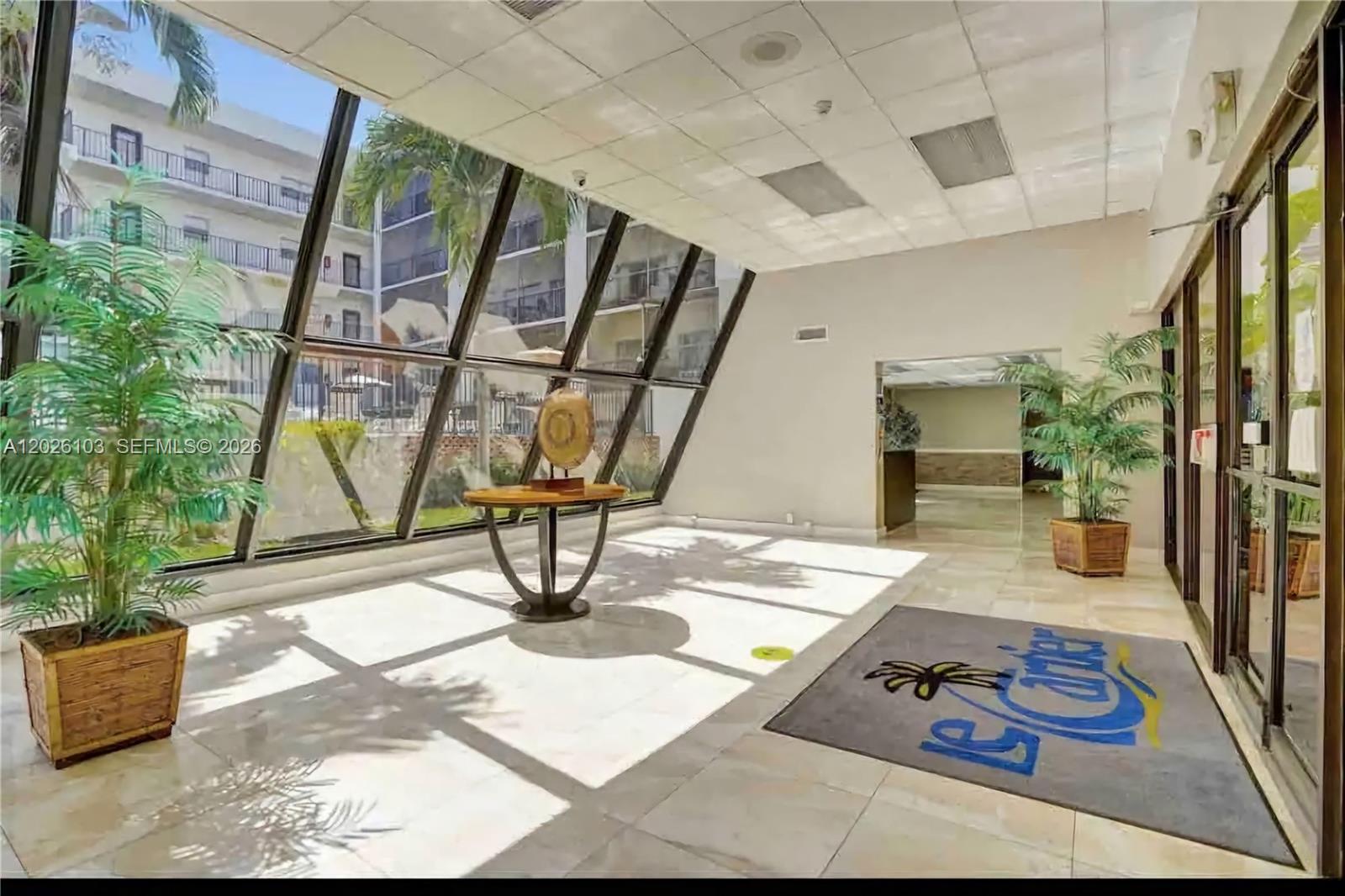 LE CARTIER CONDO - Residential