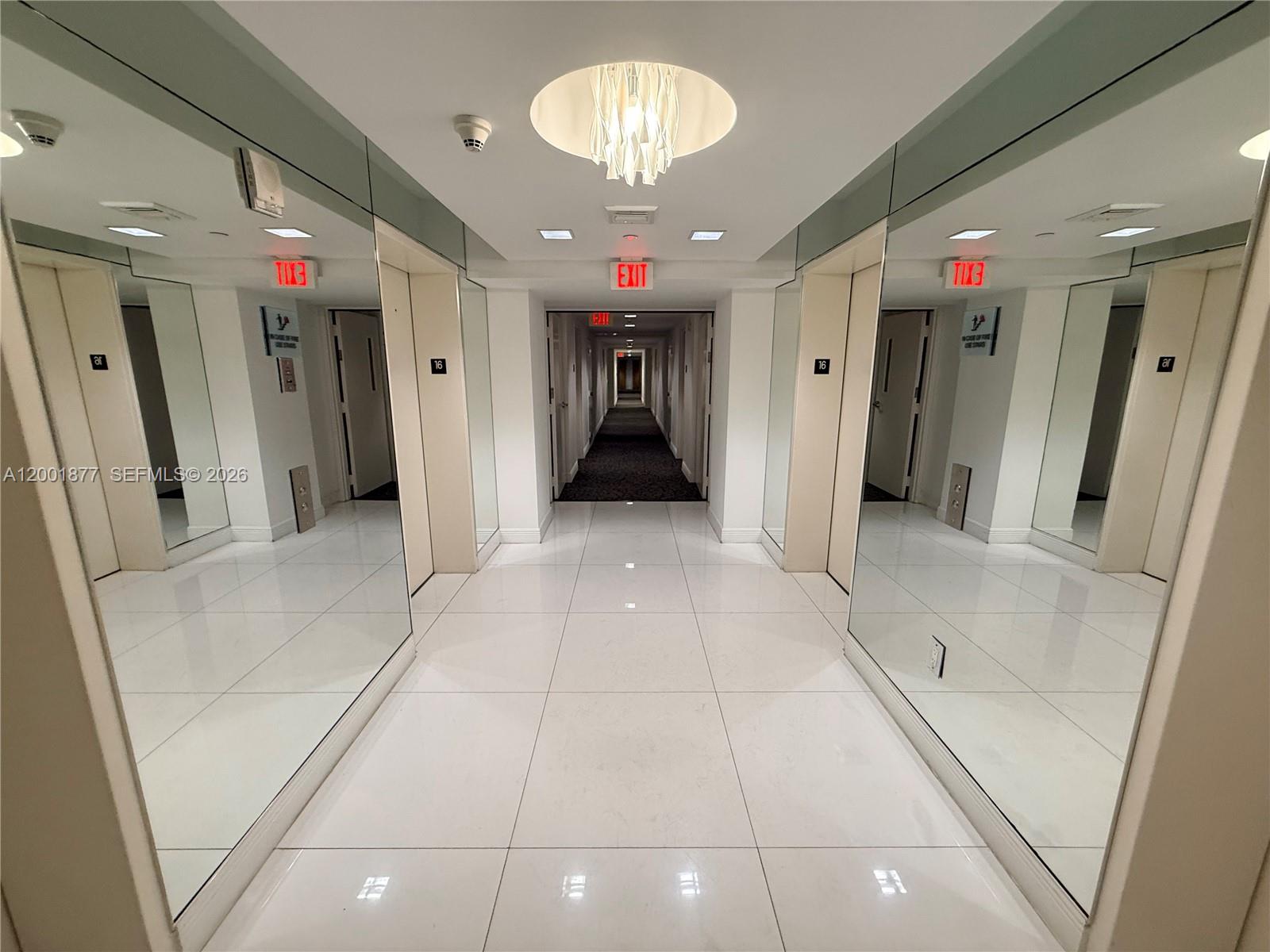 WIND CONDO - Residential