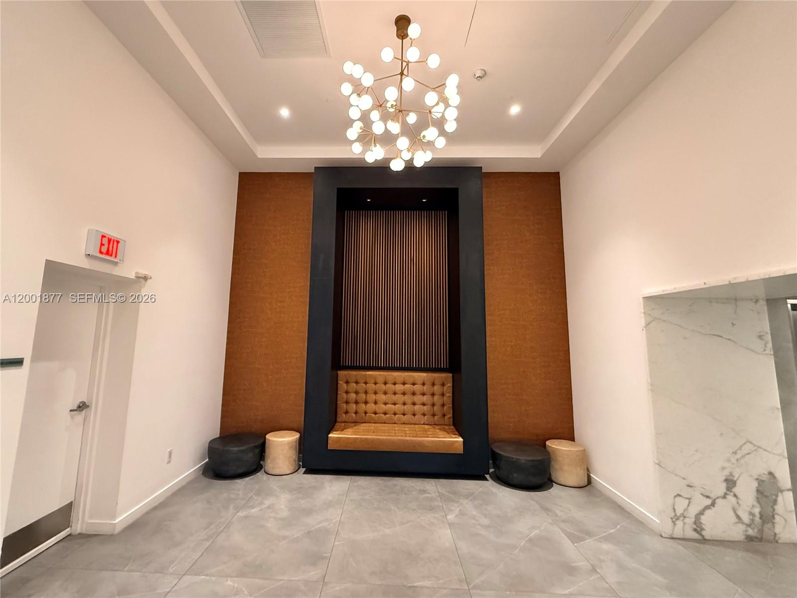 WIND CONDO - Residential