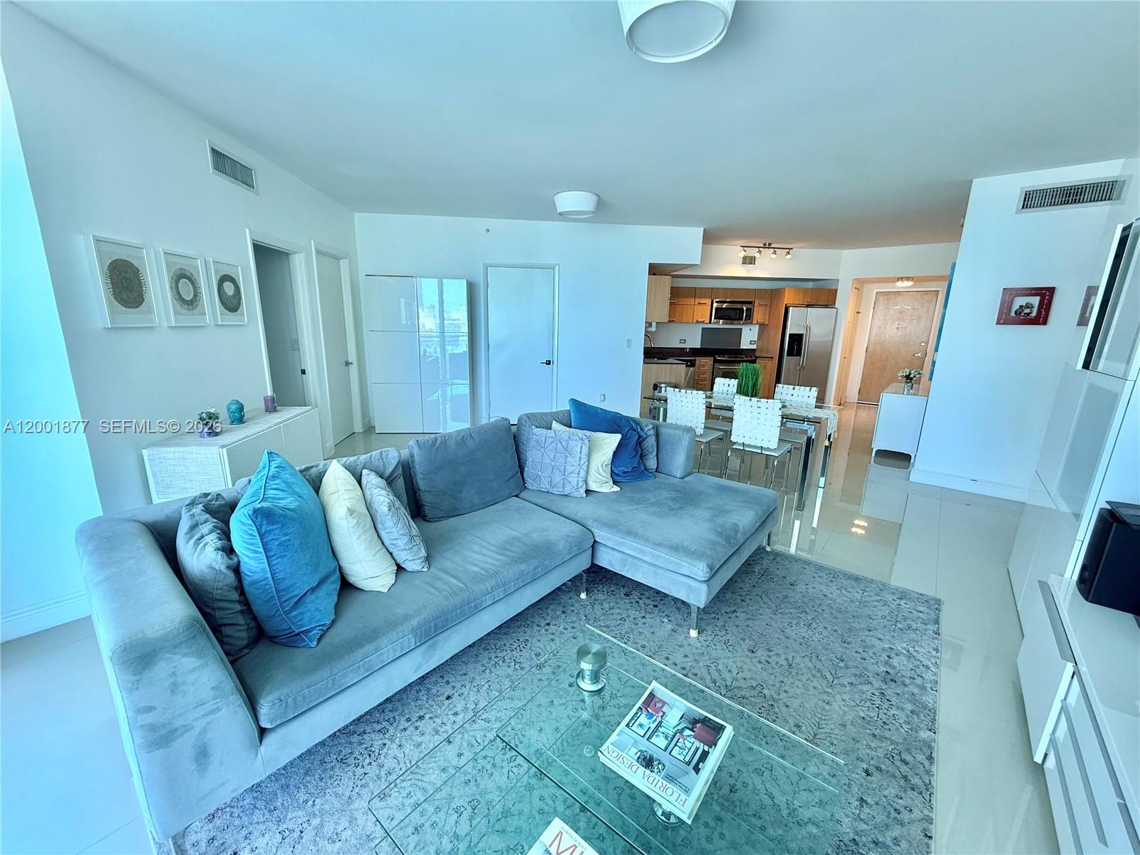 WIND CONDO - Residential