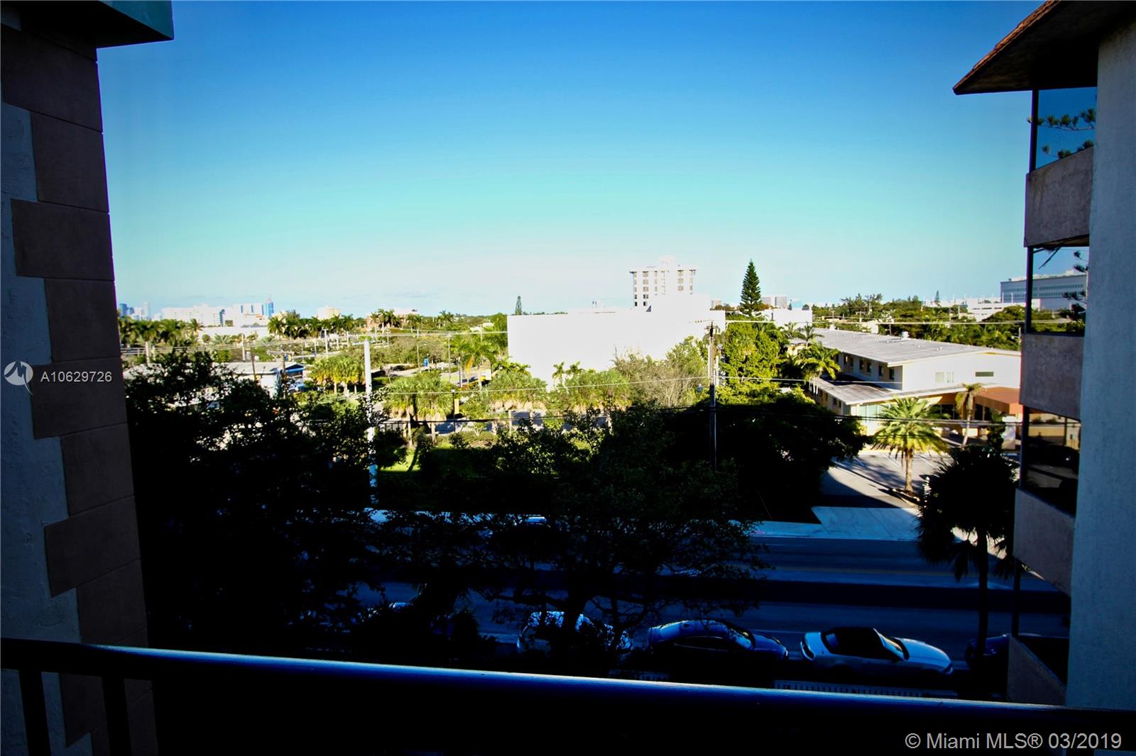 12590 CORONADO TOWERS CON - Residential