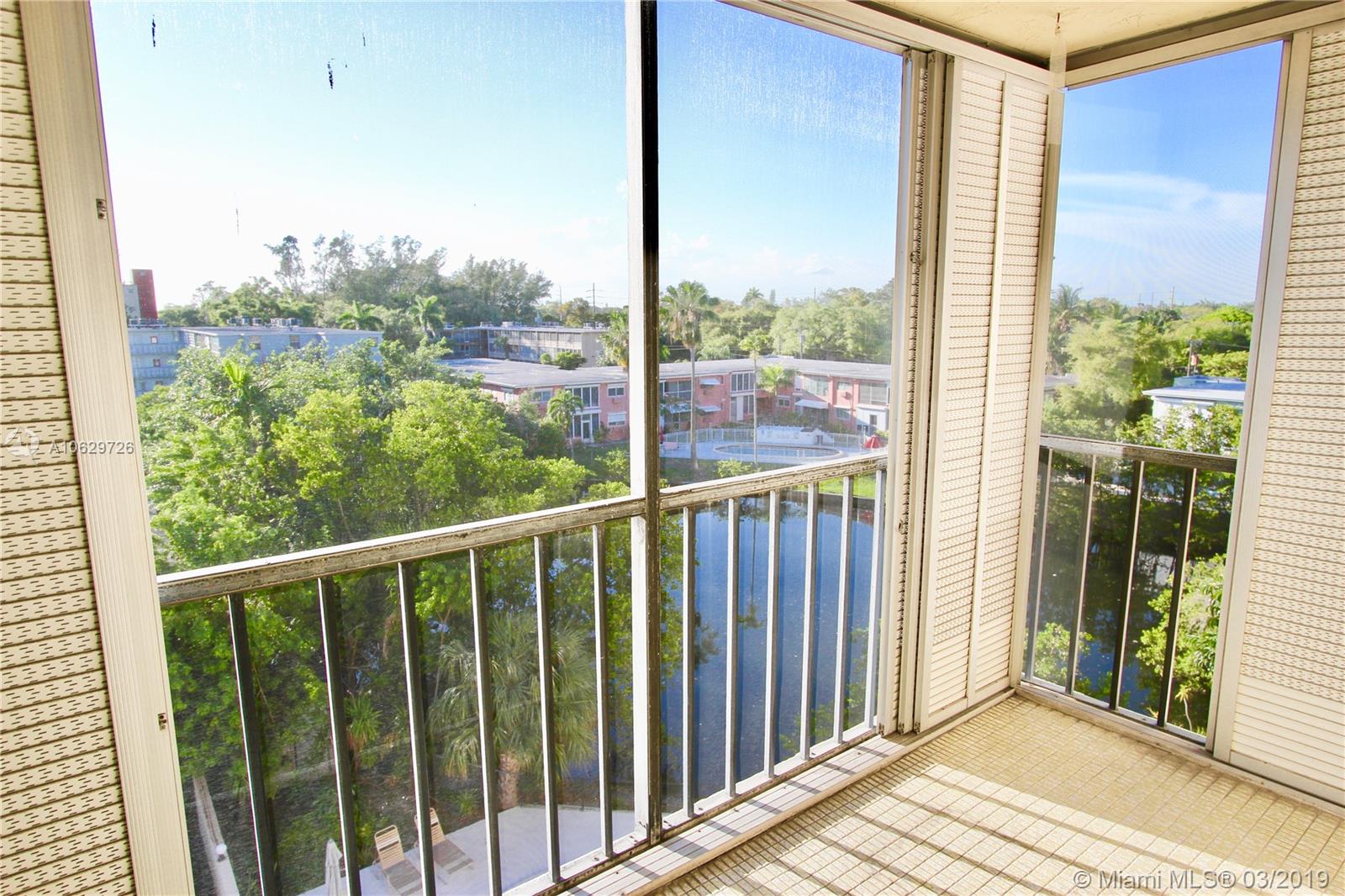 12590 CORONADO TOWERS CON - Residential