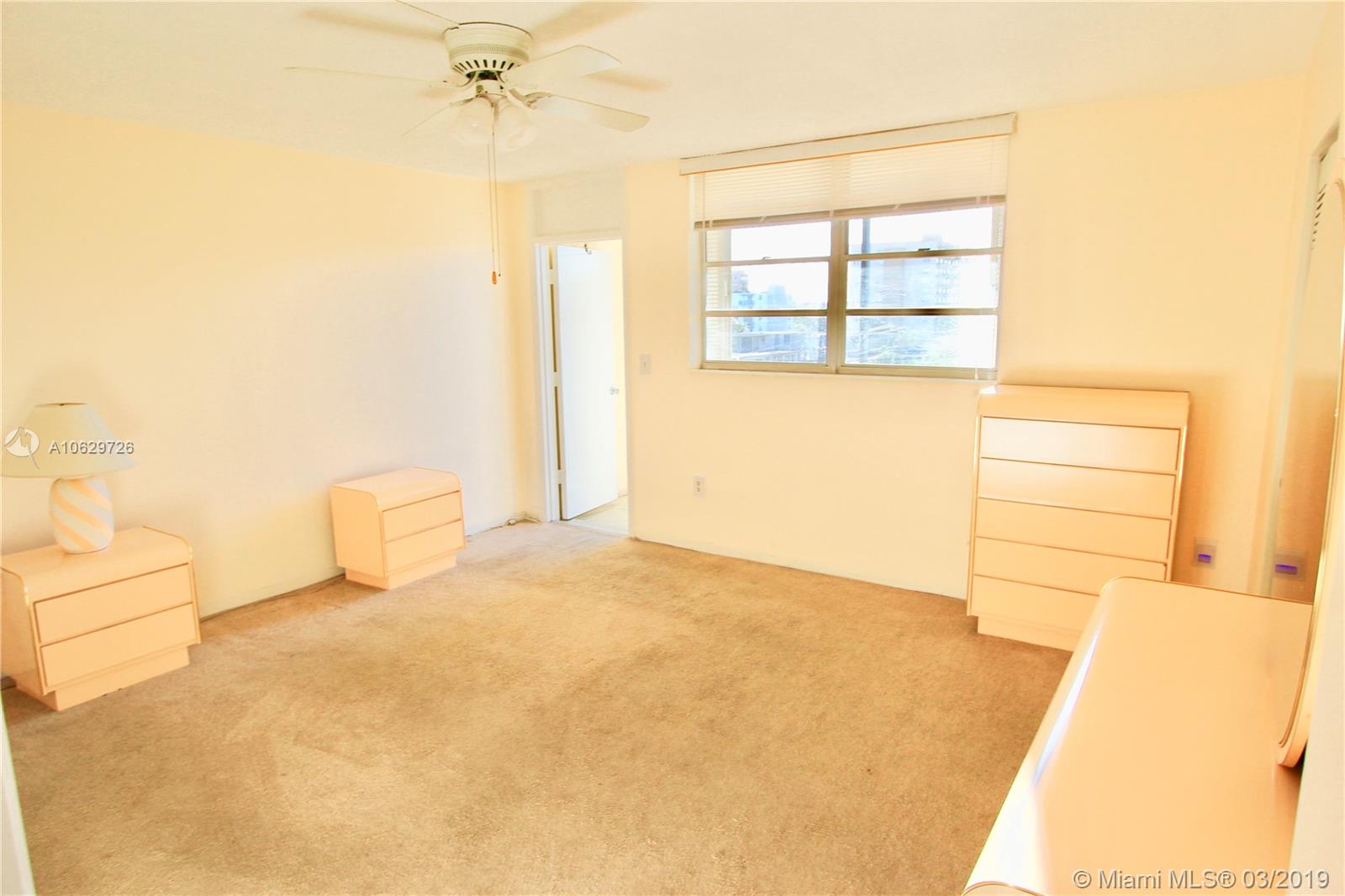 12590 CORONADO TOWERS CON - Residential