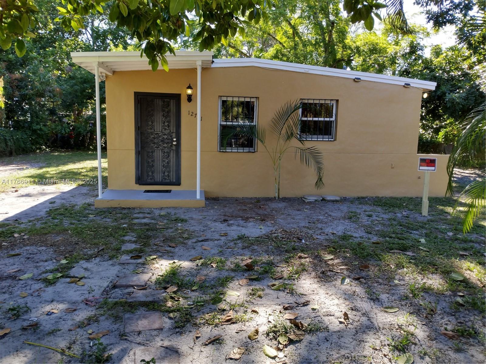 Property for Sale at 12731 Bunker Dr, Miami, Broward County, Florida - Bedrooms: 2 
Bathrooms: 1  - $325,000