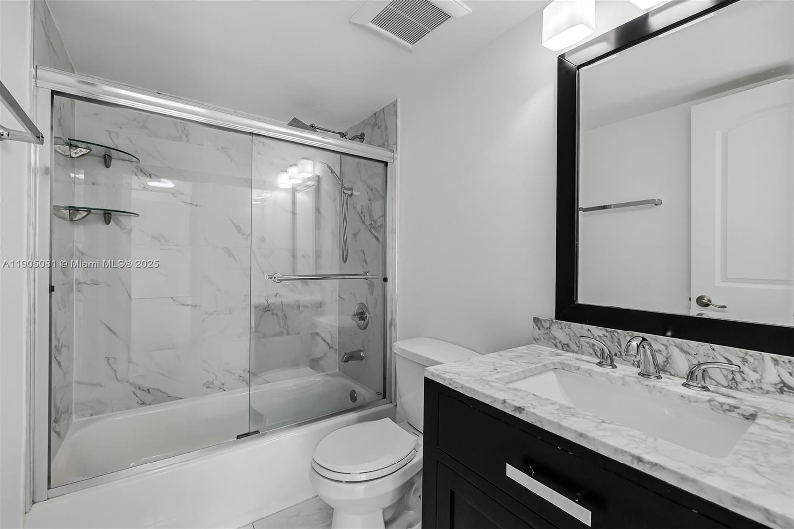 SUNSET VILLAS NO 3 CONDO- - Residential