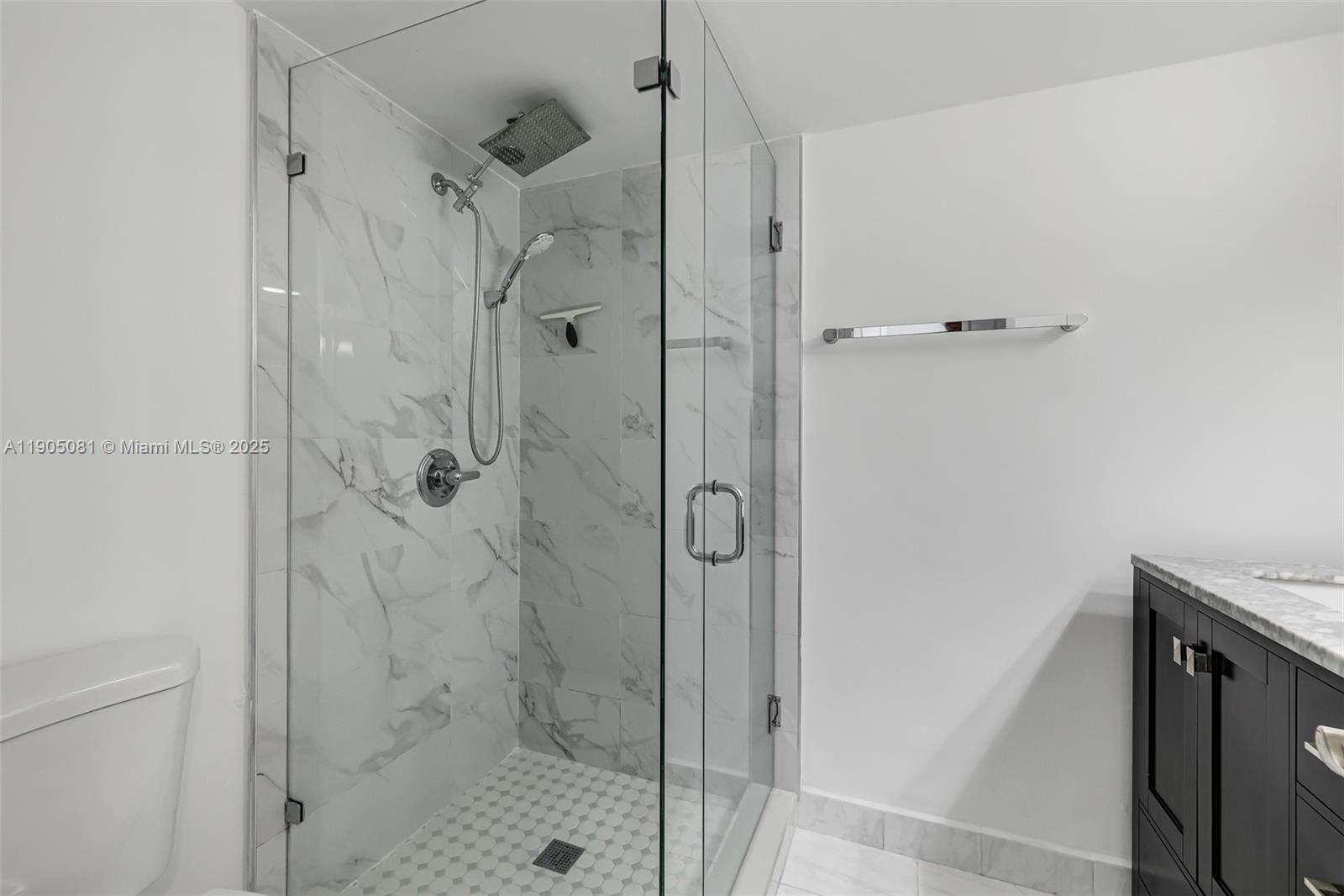 SUNSET VILLAS NO 3 CONDO- - Residential