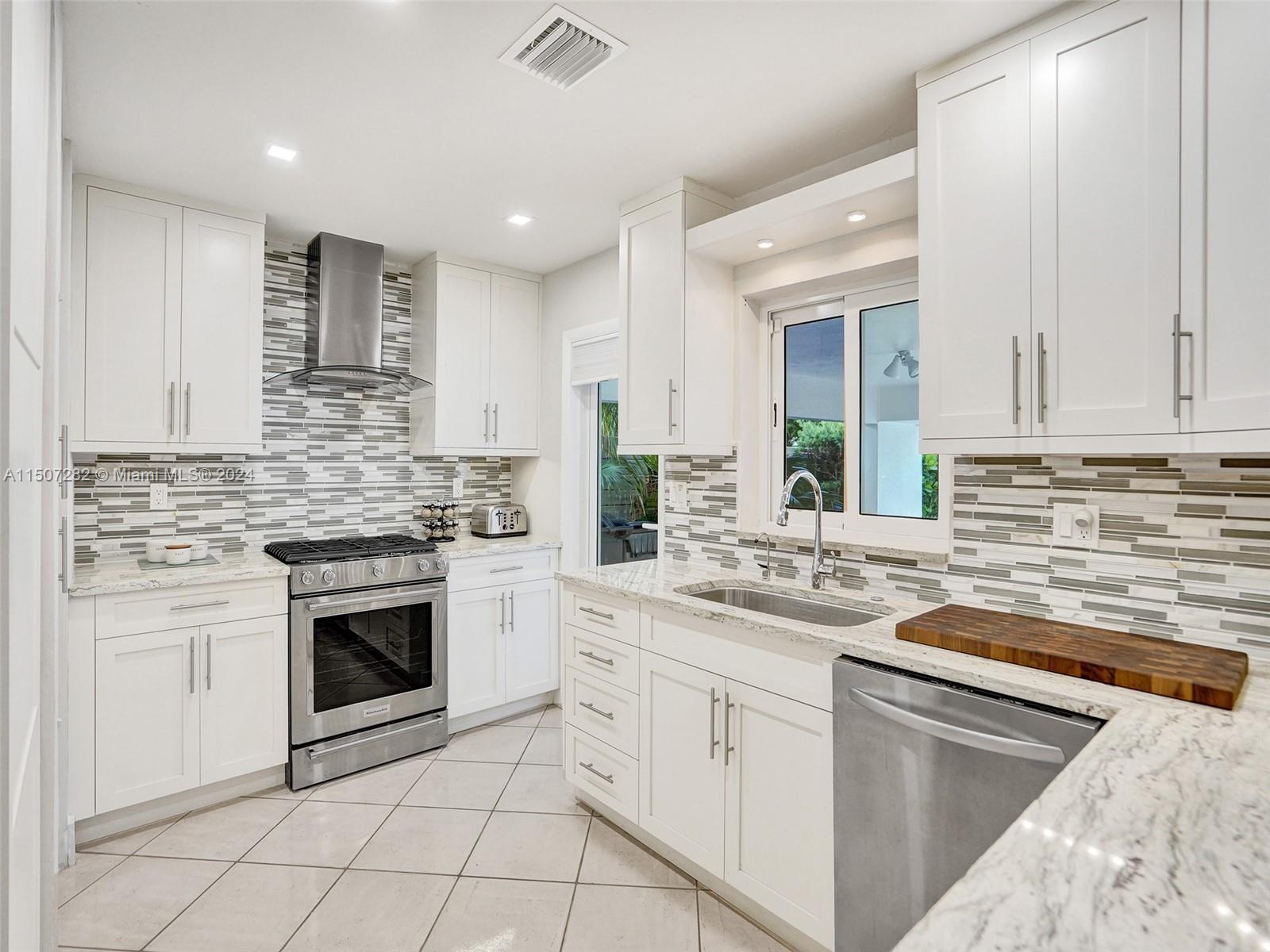 NORTH RIDGE - Residential