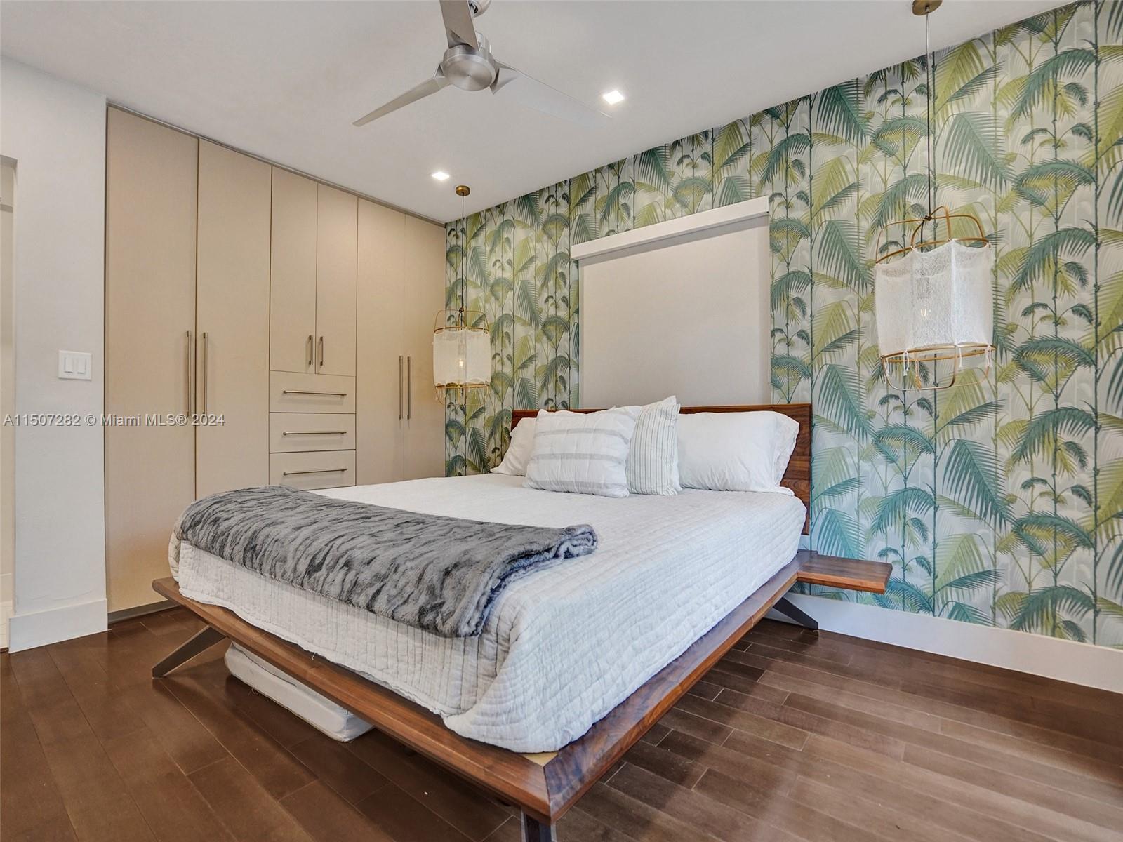 NORTH RIDGE - Residential