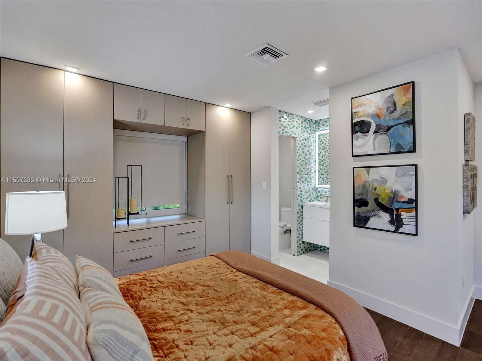 NORTH RIDGE - Residential