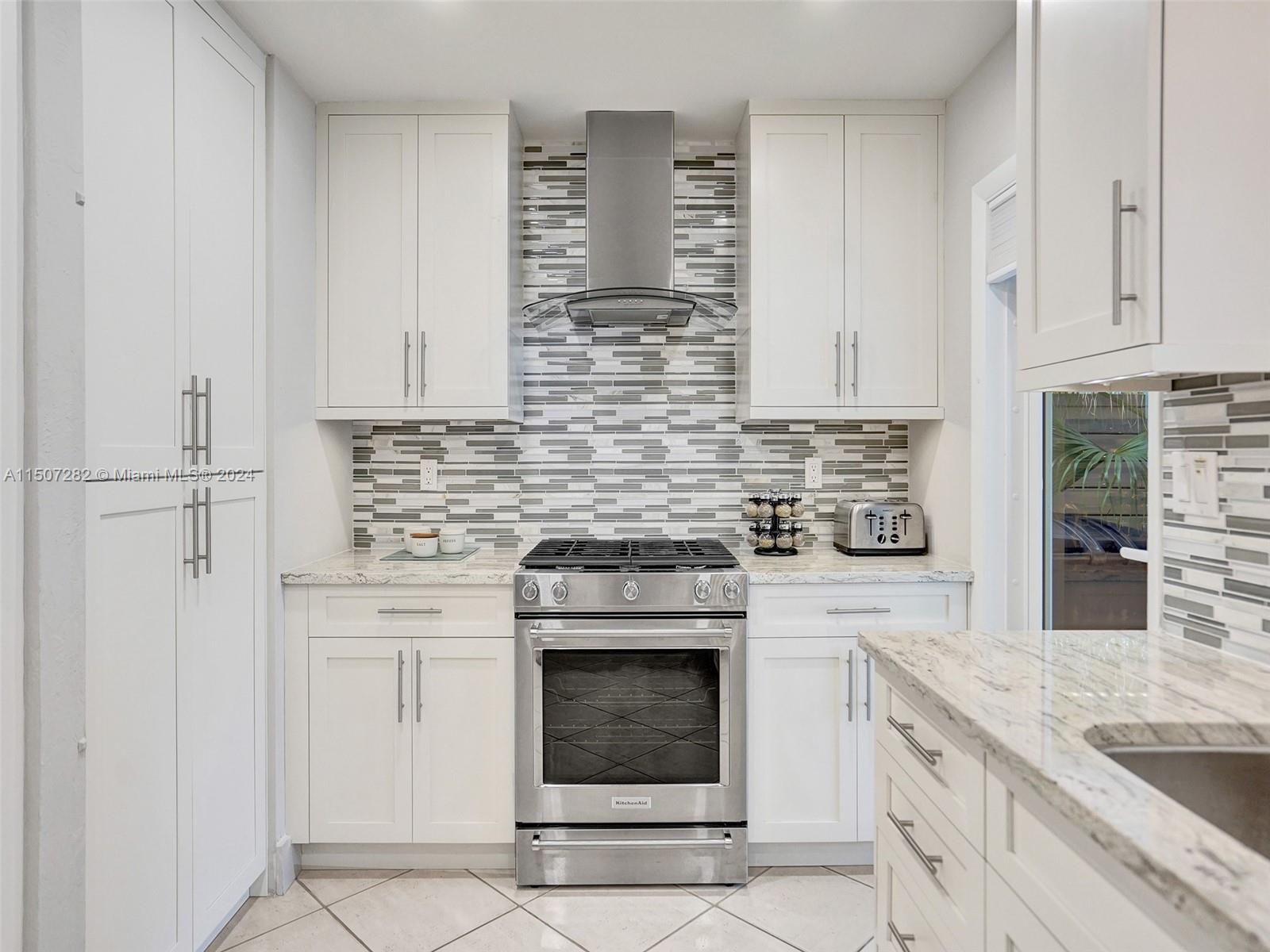 NORTH RIDGE - Residential