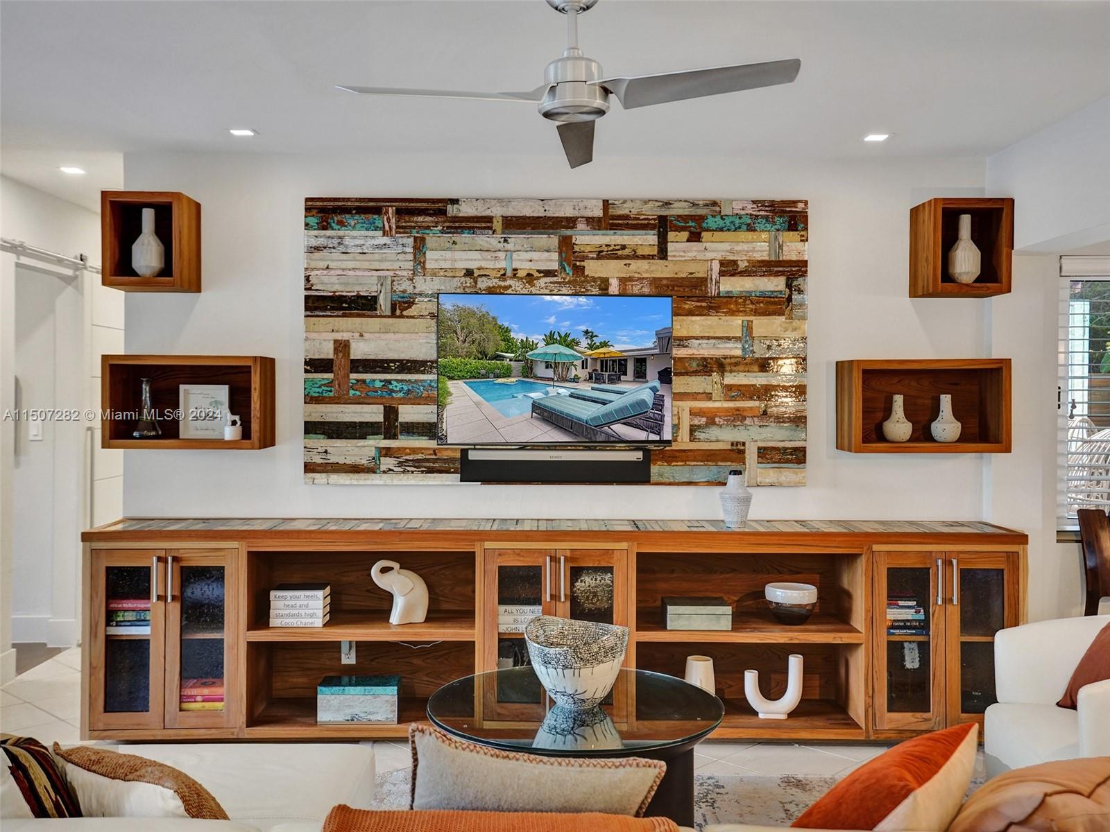NORTH RIDGE - Residential