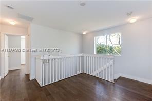 RIVIERA ISLES IV - Residential Lease