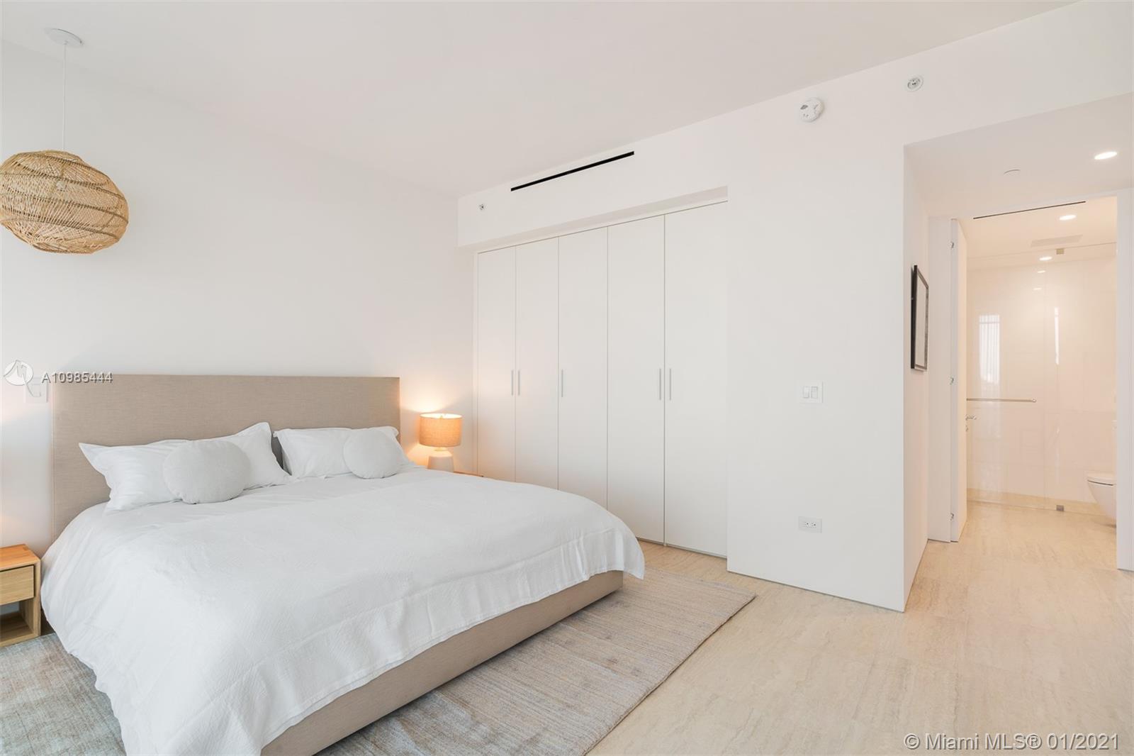 SURF CLUB CONDO - Residential