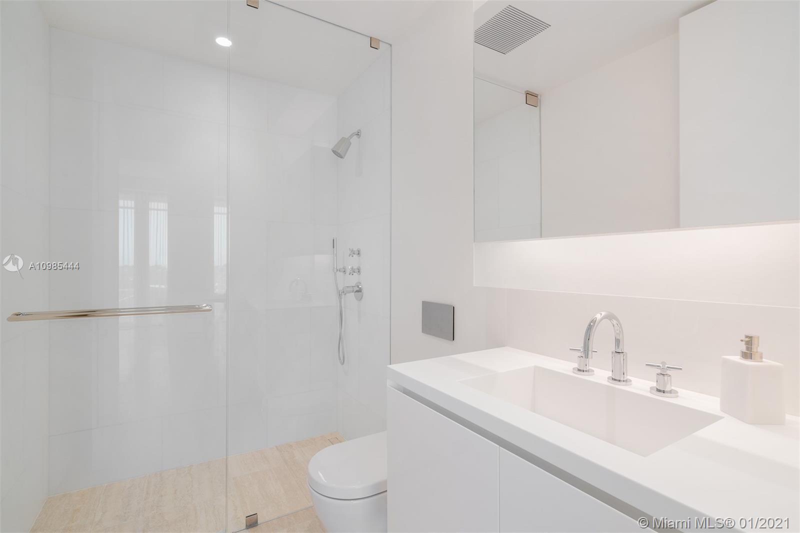 SURF CLUB CONDO - Residential