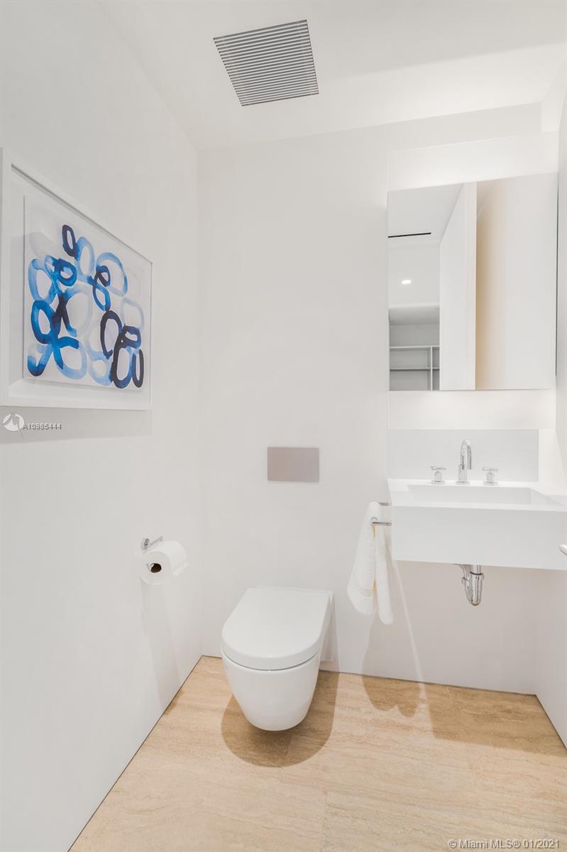 SURF CLUB CONDO - Residential