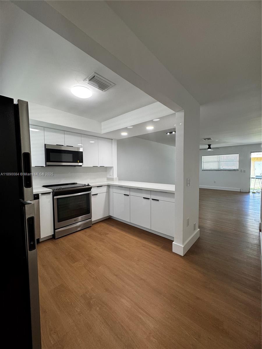HIBISCUS GARDENS AMENDED - Residential Lease