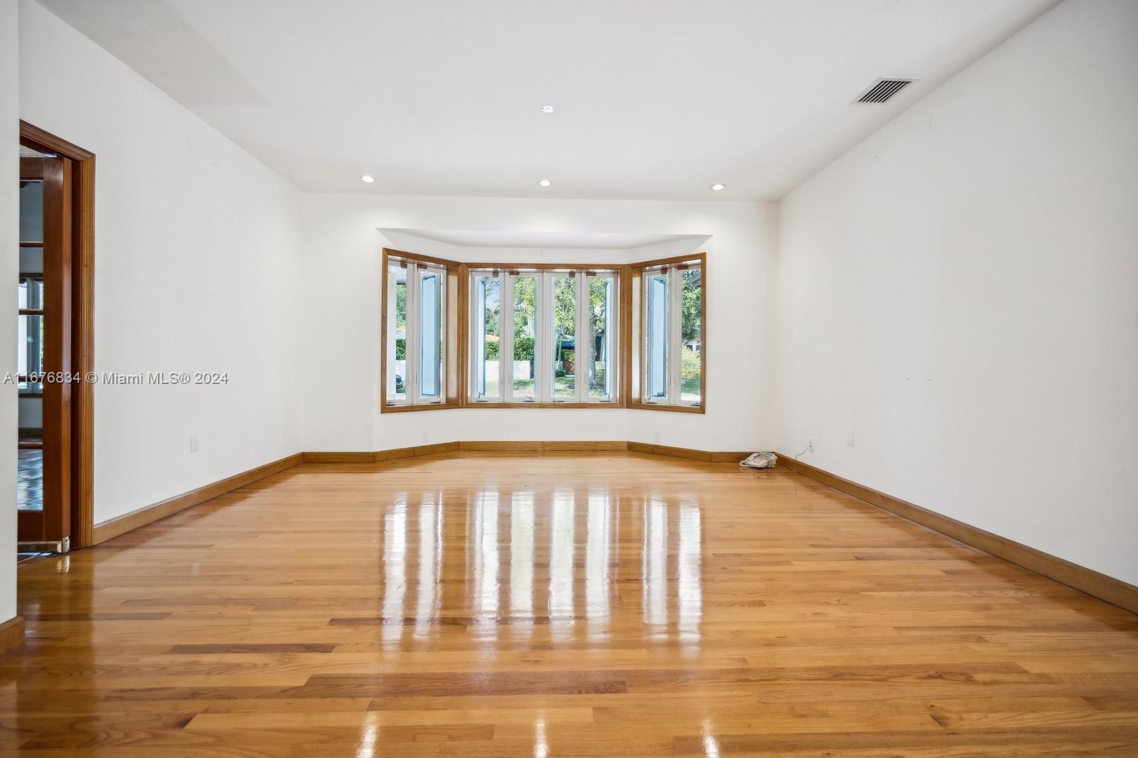 C GAB COUNTRY CLUB SEC 5 - Residential