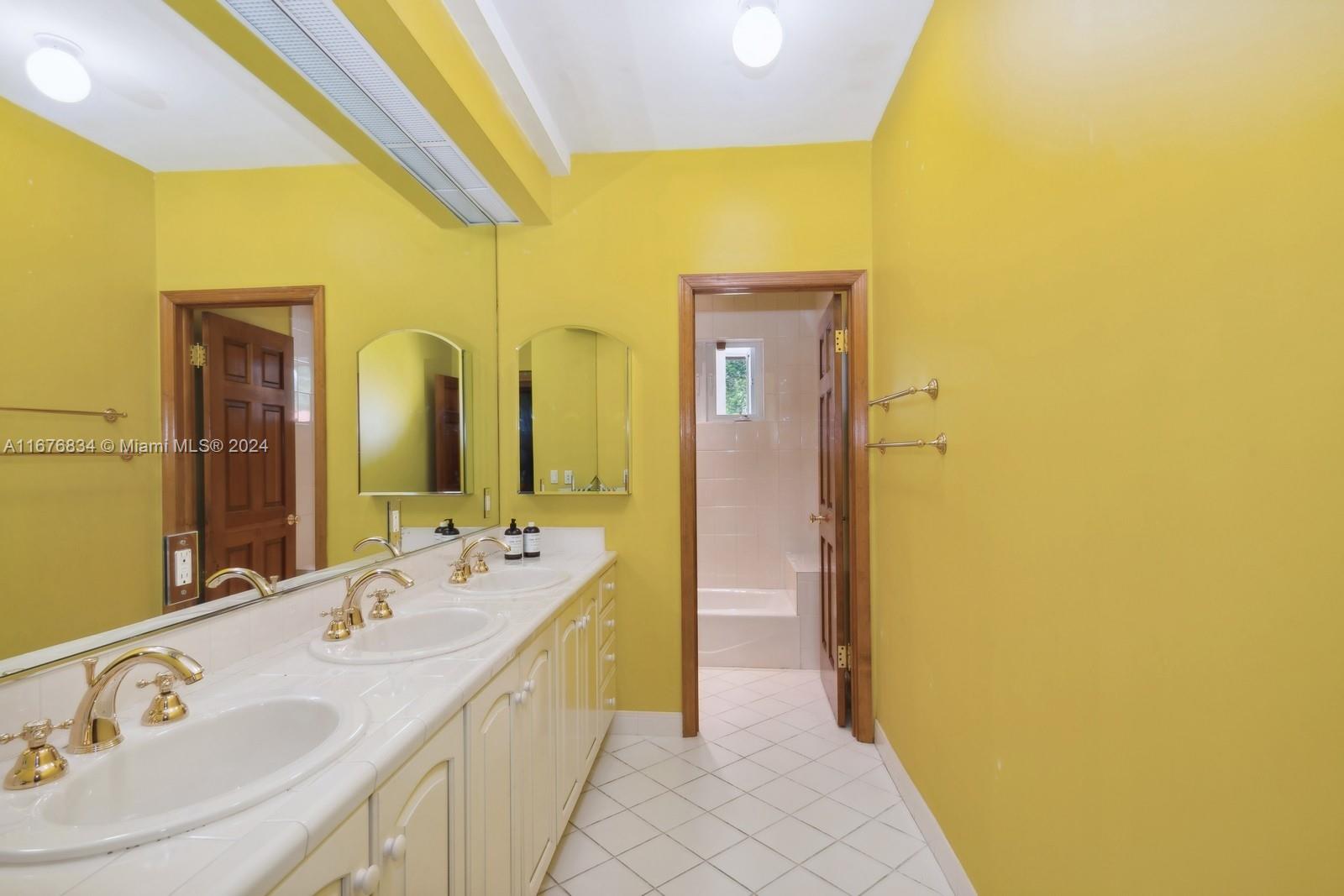 C GAB COUNTRY CLUB SEC 5 - Residential