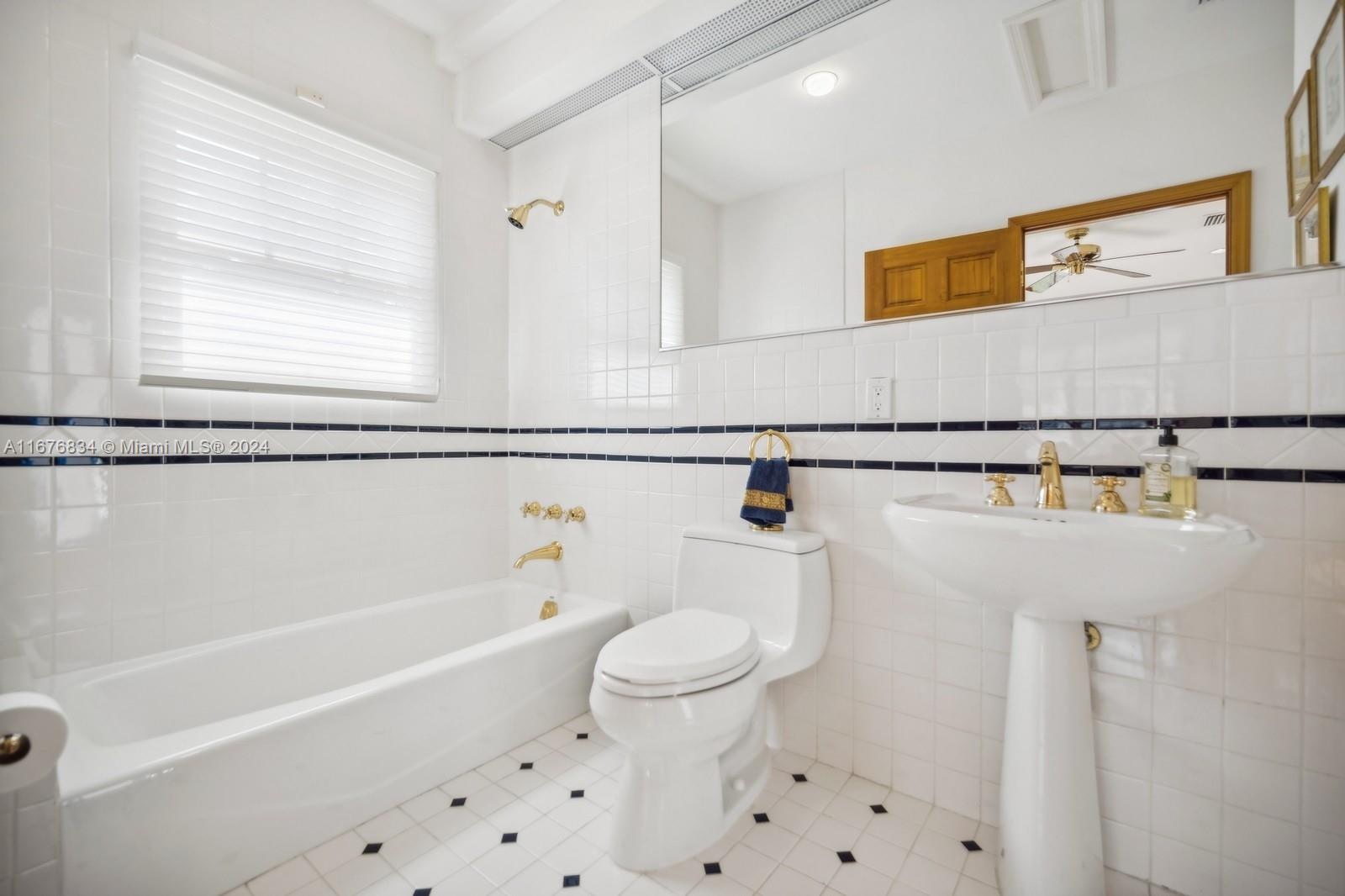 C GAB COUNTRY CLUB SEC 5 - Residential