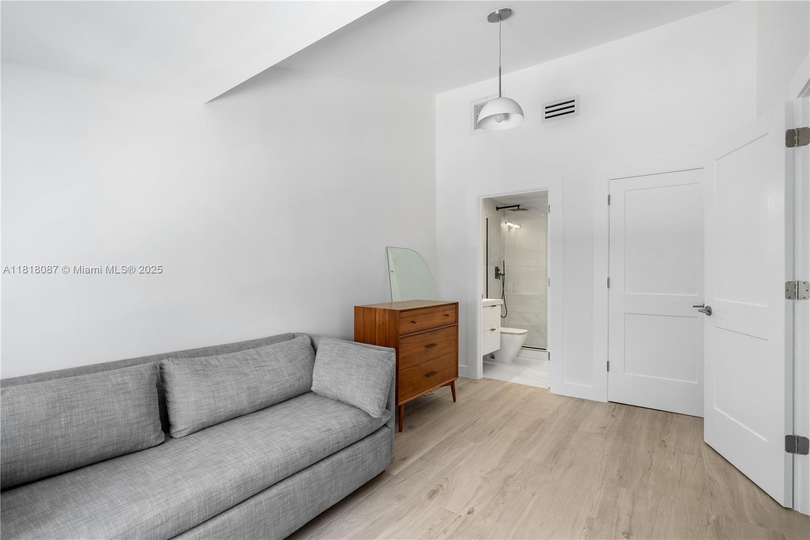 LAKE VIEW SUB - Residential