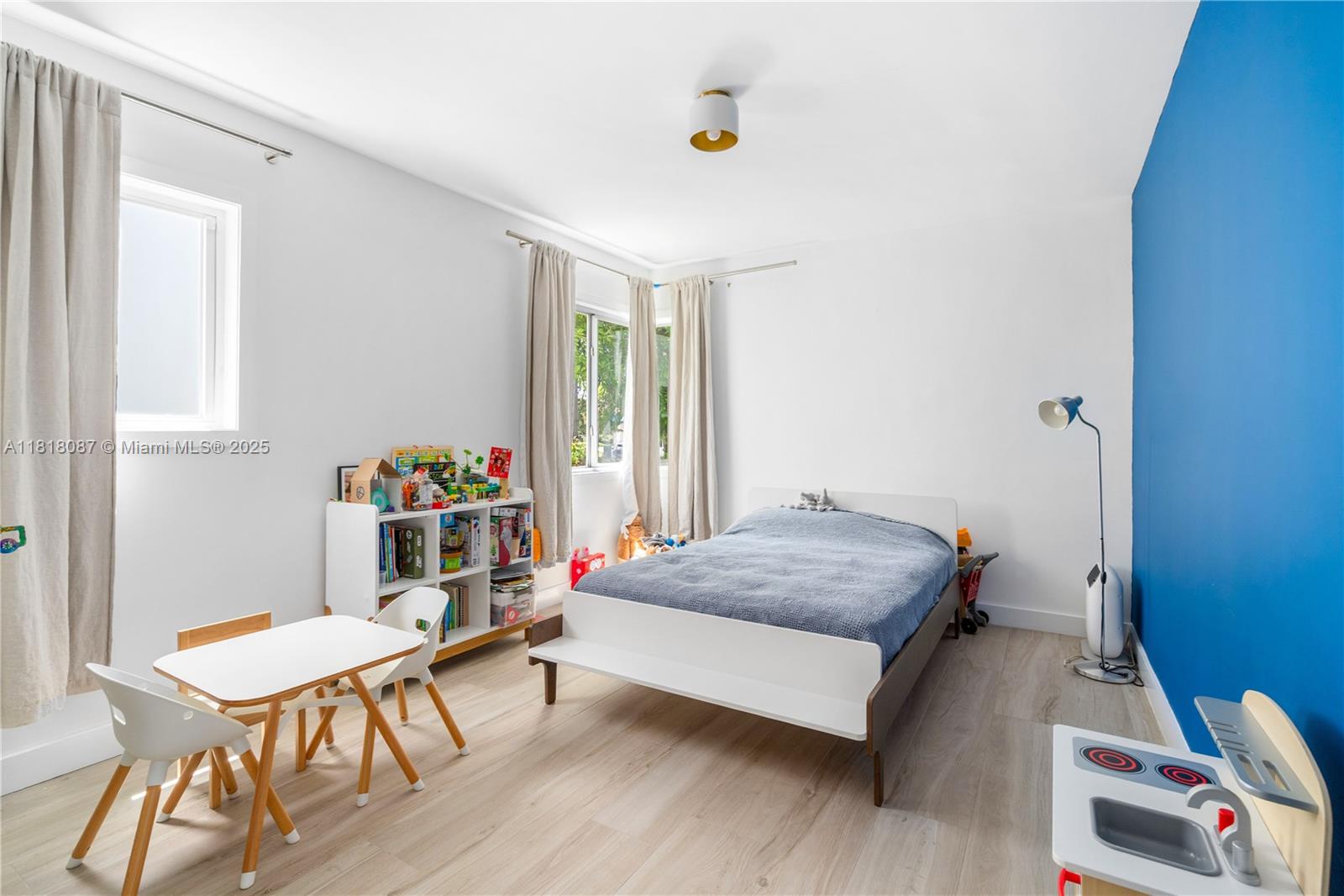 LAKE VIEW SUB - Residential