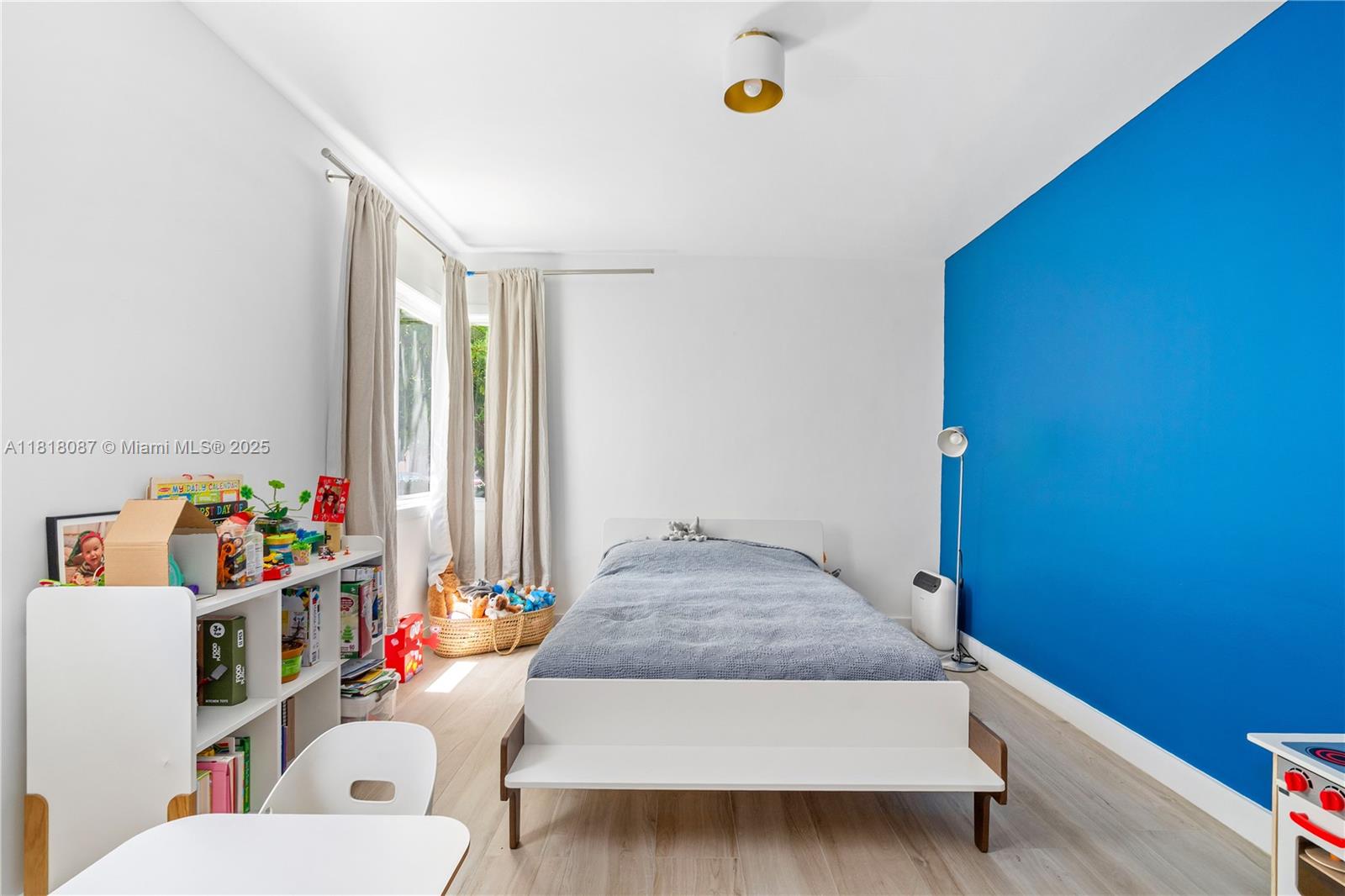 LAKE VIEW SUB - Residential