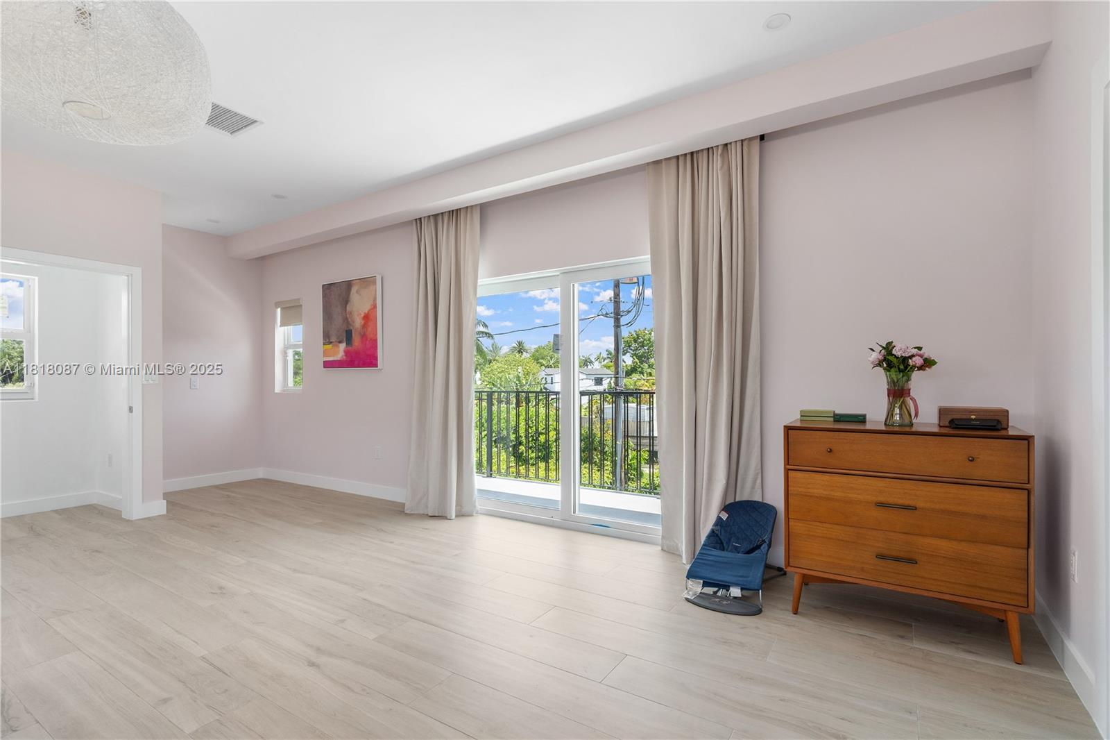 LAKE VIEW SUB - Residential