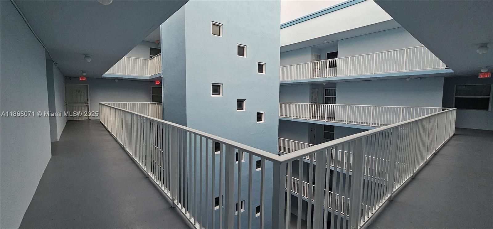 RIOPLAZA CONDOMINIUM NORT - Residential