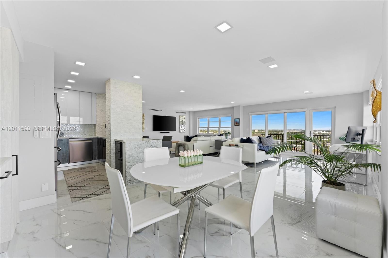 ESSEX TOWER CONDO - Residential