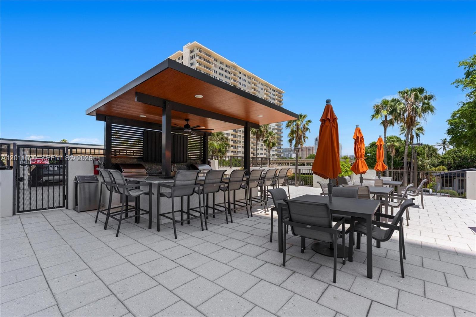 ESSEX TOWER CONDO - Residential