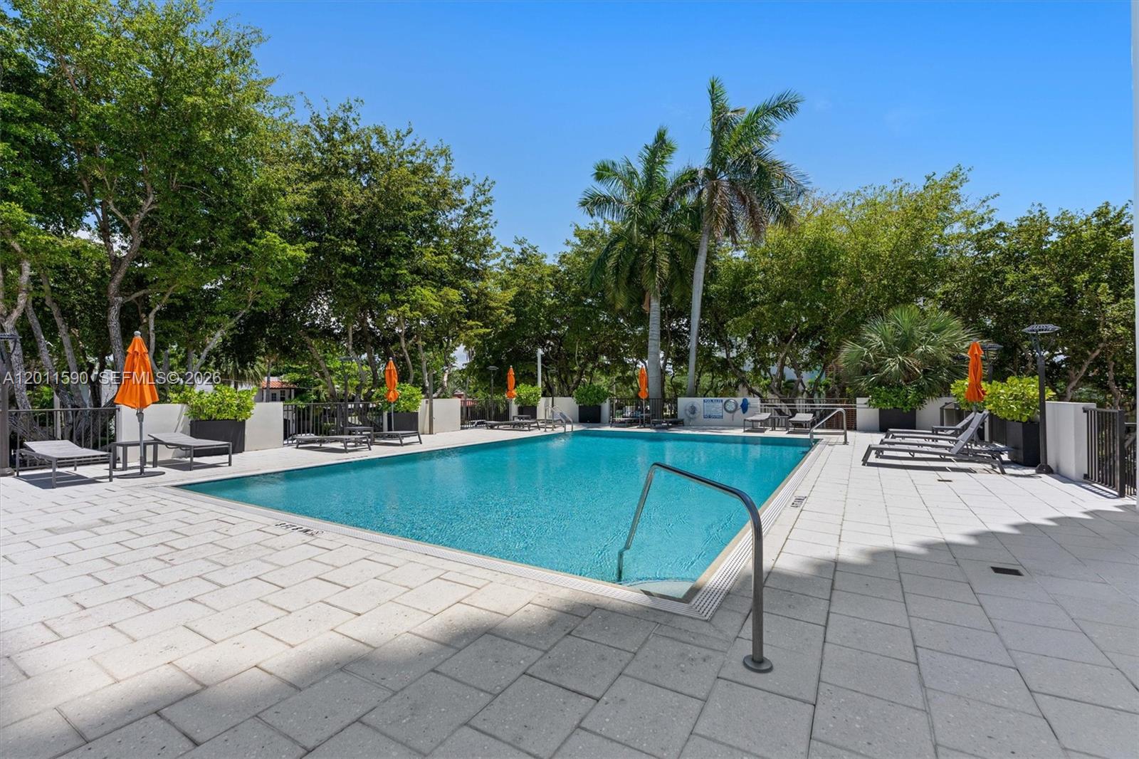 ESSEX TOWER CONDO - Residential
