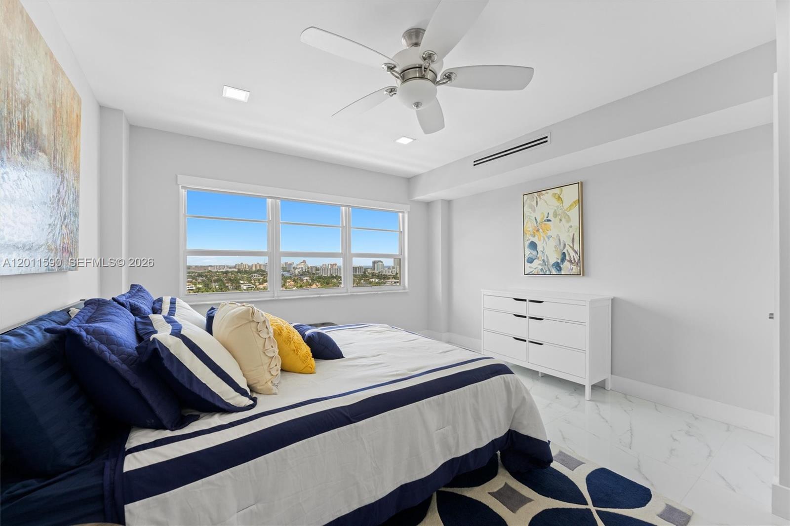 ESSEX TOWER CONDO - Residential