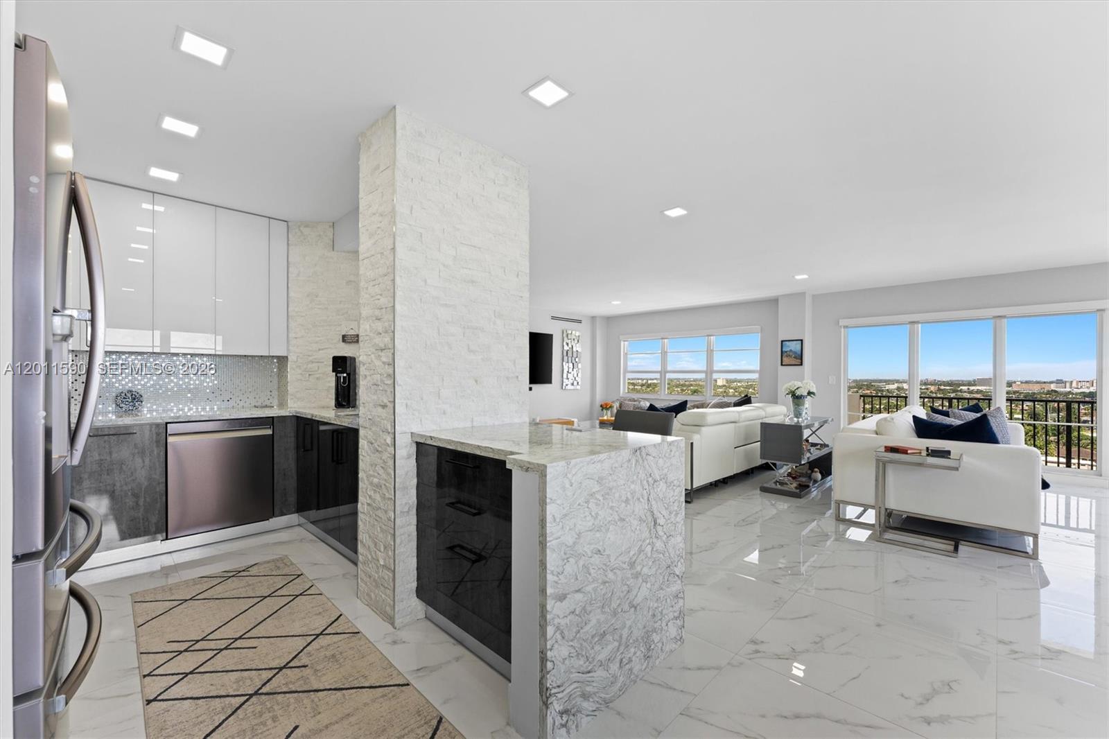 ESSEX TOWER CONDO - Residential
