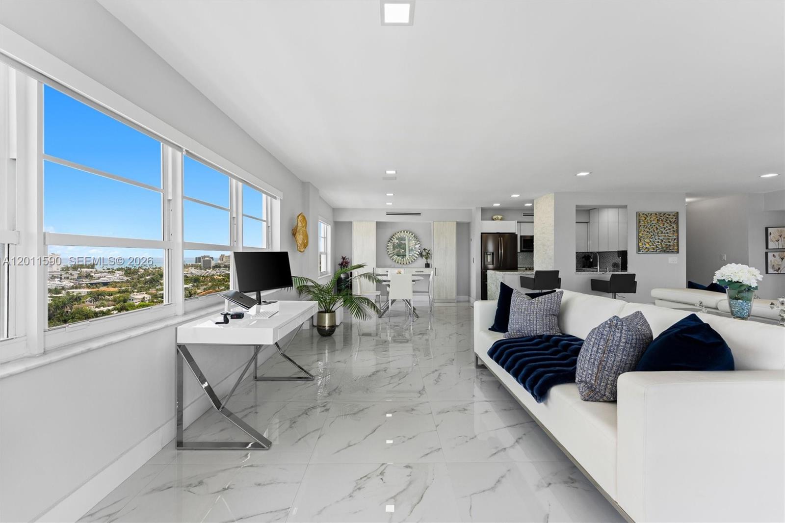 ESSEX TOWER CONDO - Residential