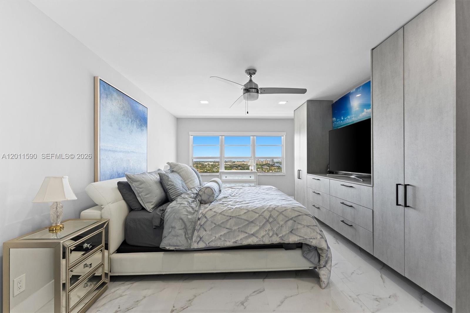 ESSEX TOWER CONDO - Residential